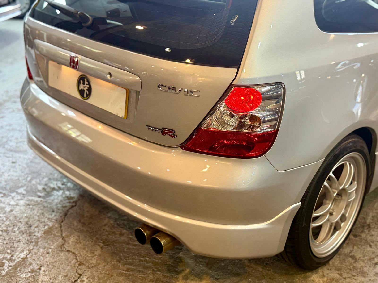 Honda Civic Type-R (EP3) 2005