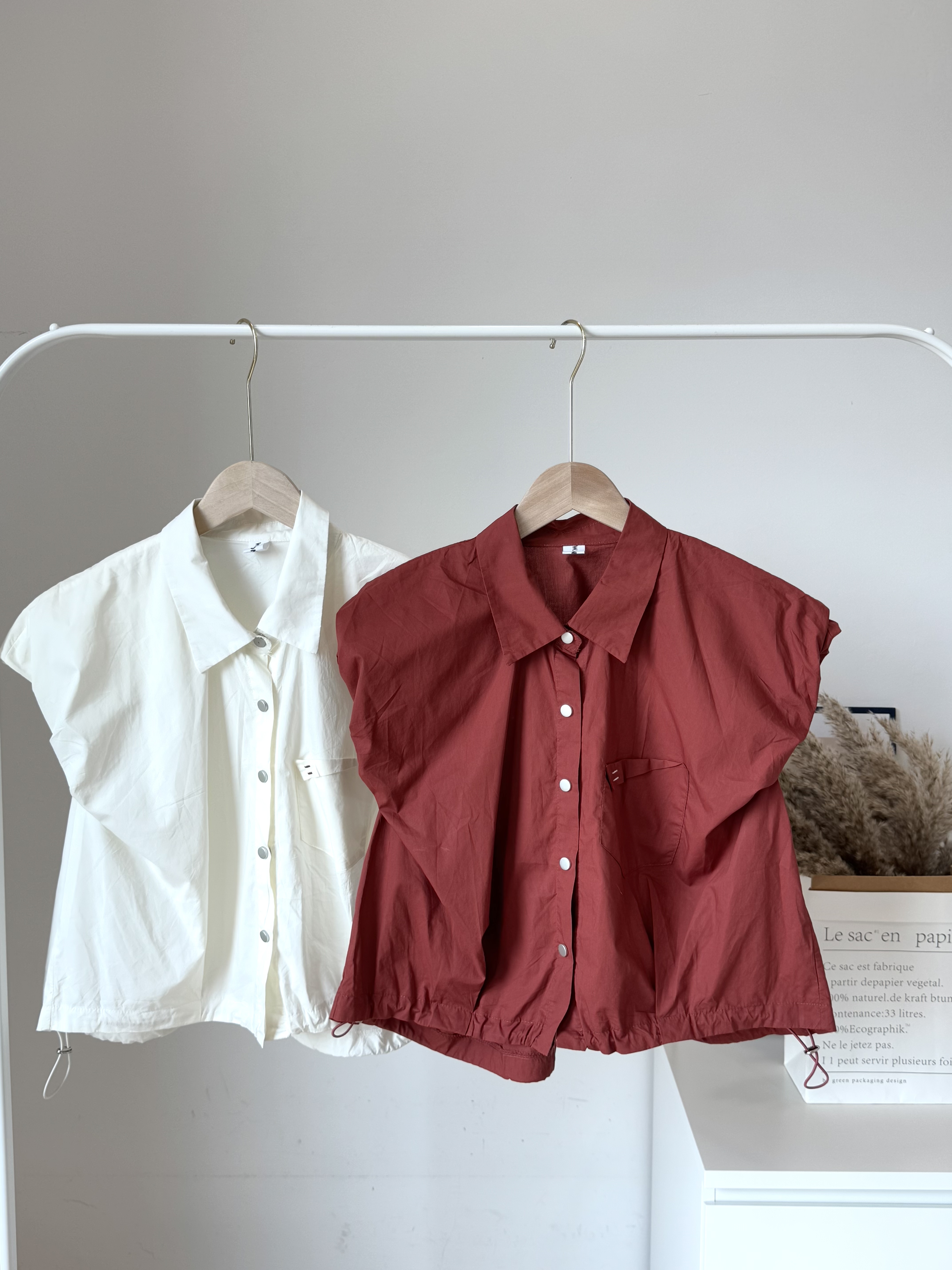 Nana Korean Blouse 韩系短袖衬衫 （ 2 Colours）