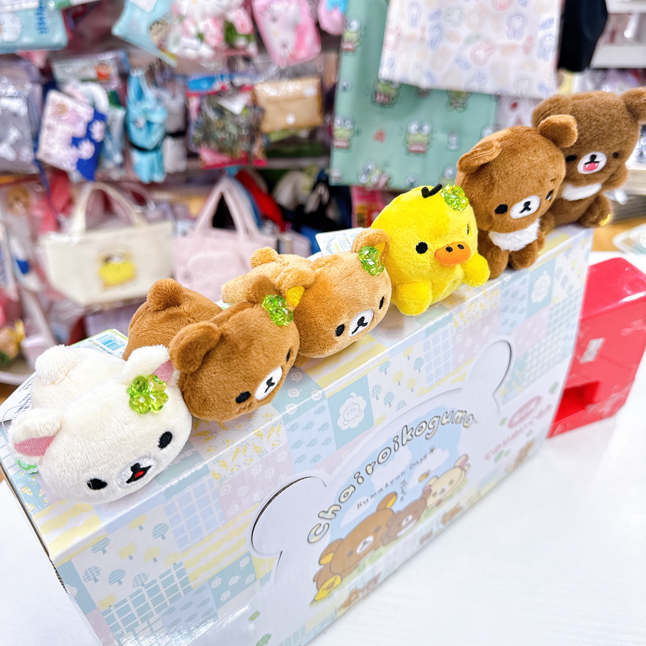 日本直送鬆弛熊幸運四葉草系列手玉公仔擺設