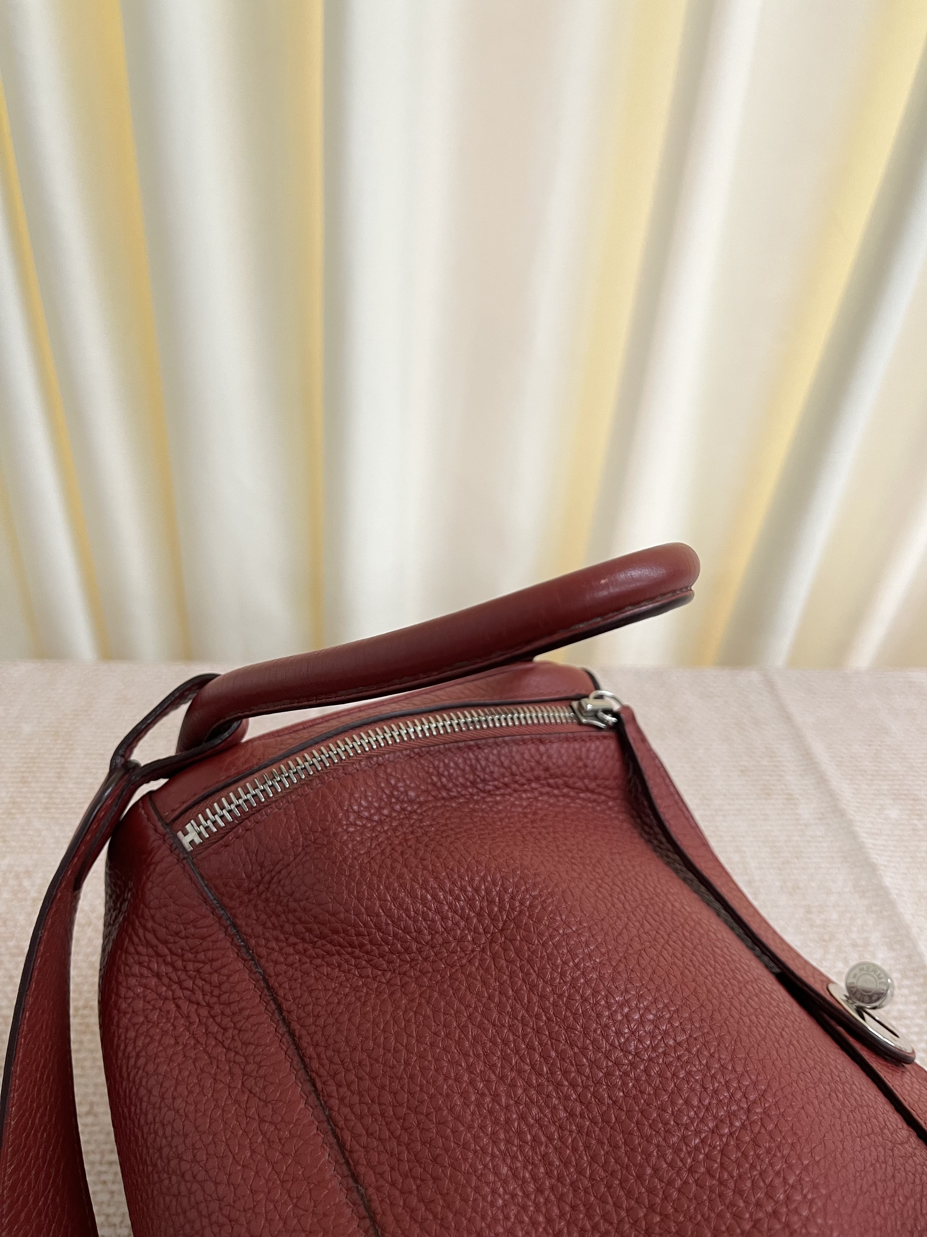 Pre-owned Hermes Lindy 30/ Stamp square M/ Product Code: 26020306