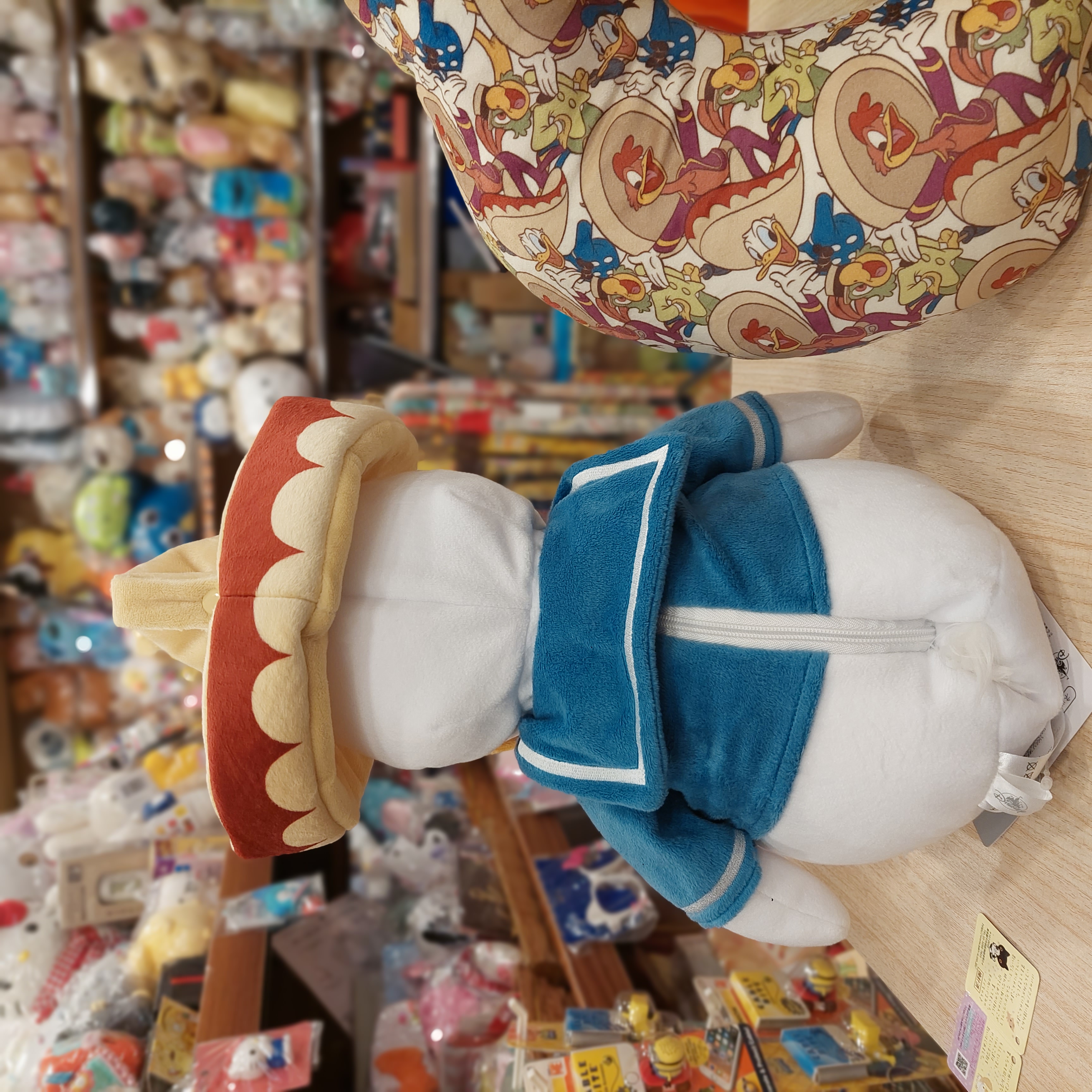 日本廸士尼 Donald Duck 唐老鴨 2 way  公仔頸枕