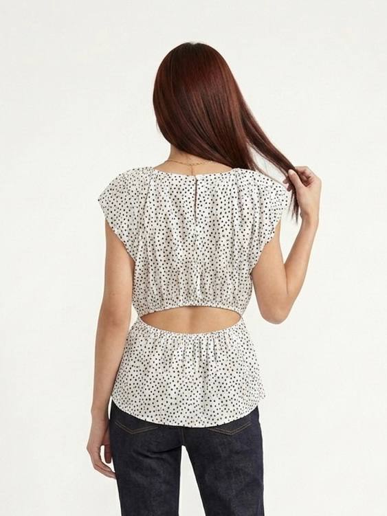 W6318 - Back Slit Blouse