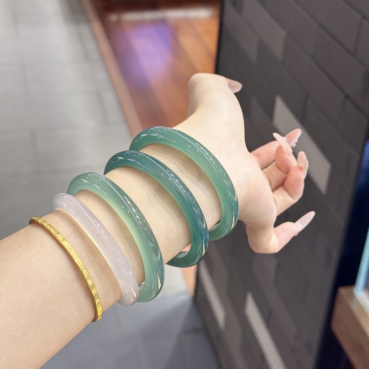 玛瑙玉髓手镯～绿色