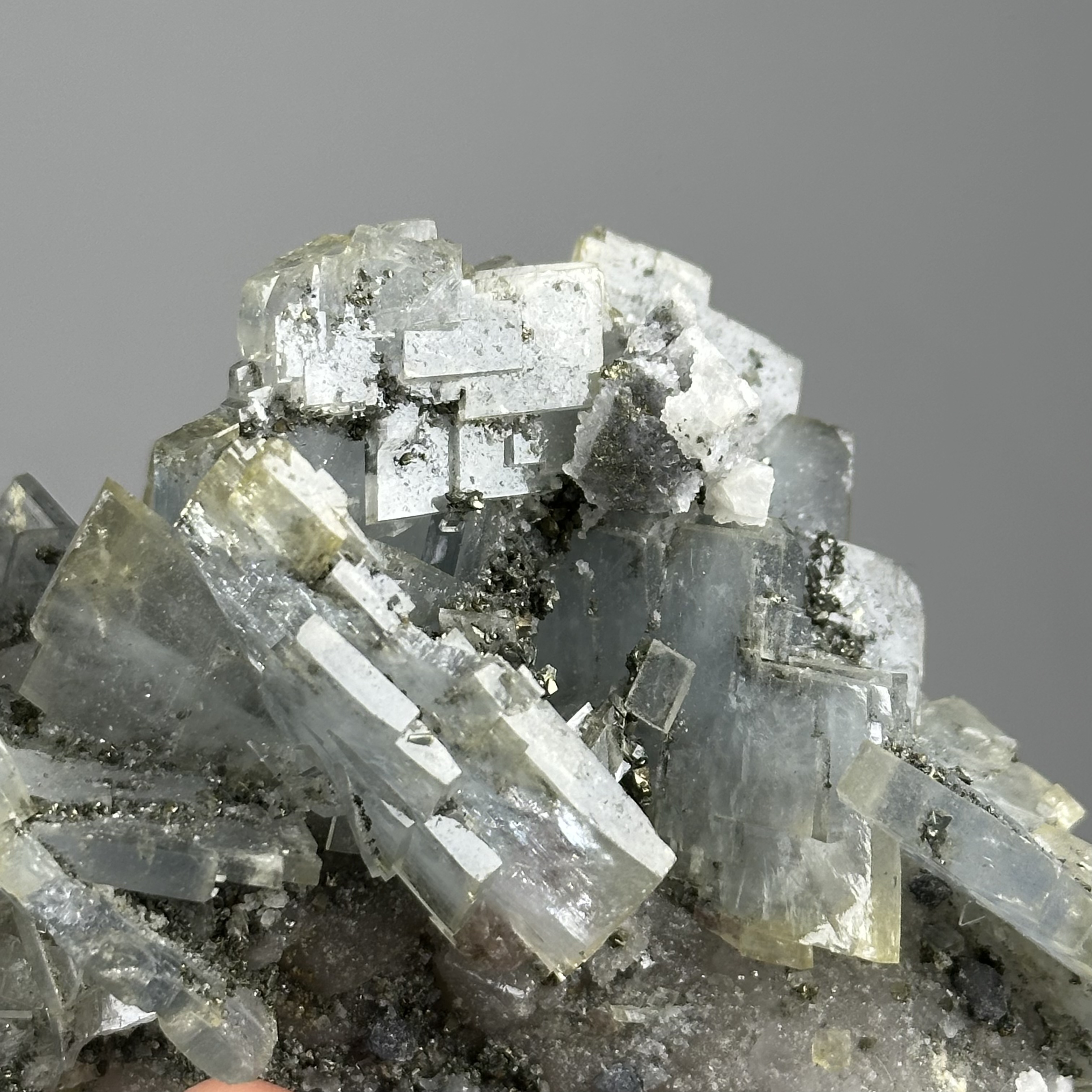 Barite - 雙色重晶石 | DR73