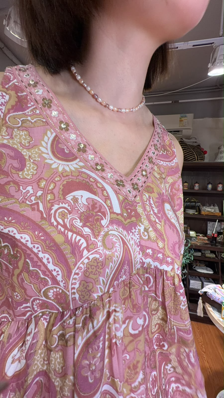 3147 Mix Pink Paisley Top 26"