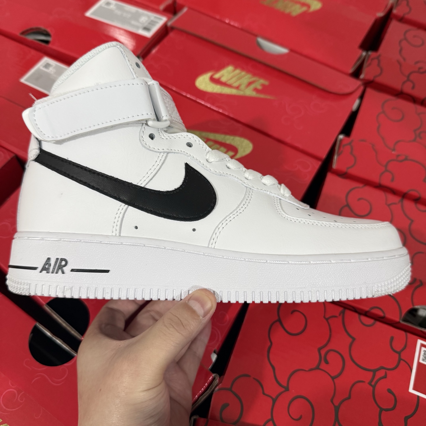 Nike Air Force 1 High '07 CT2303-100