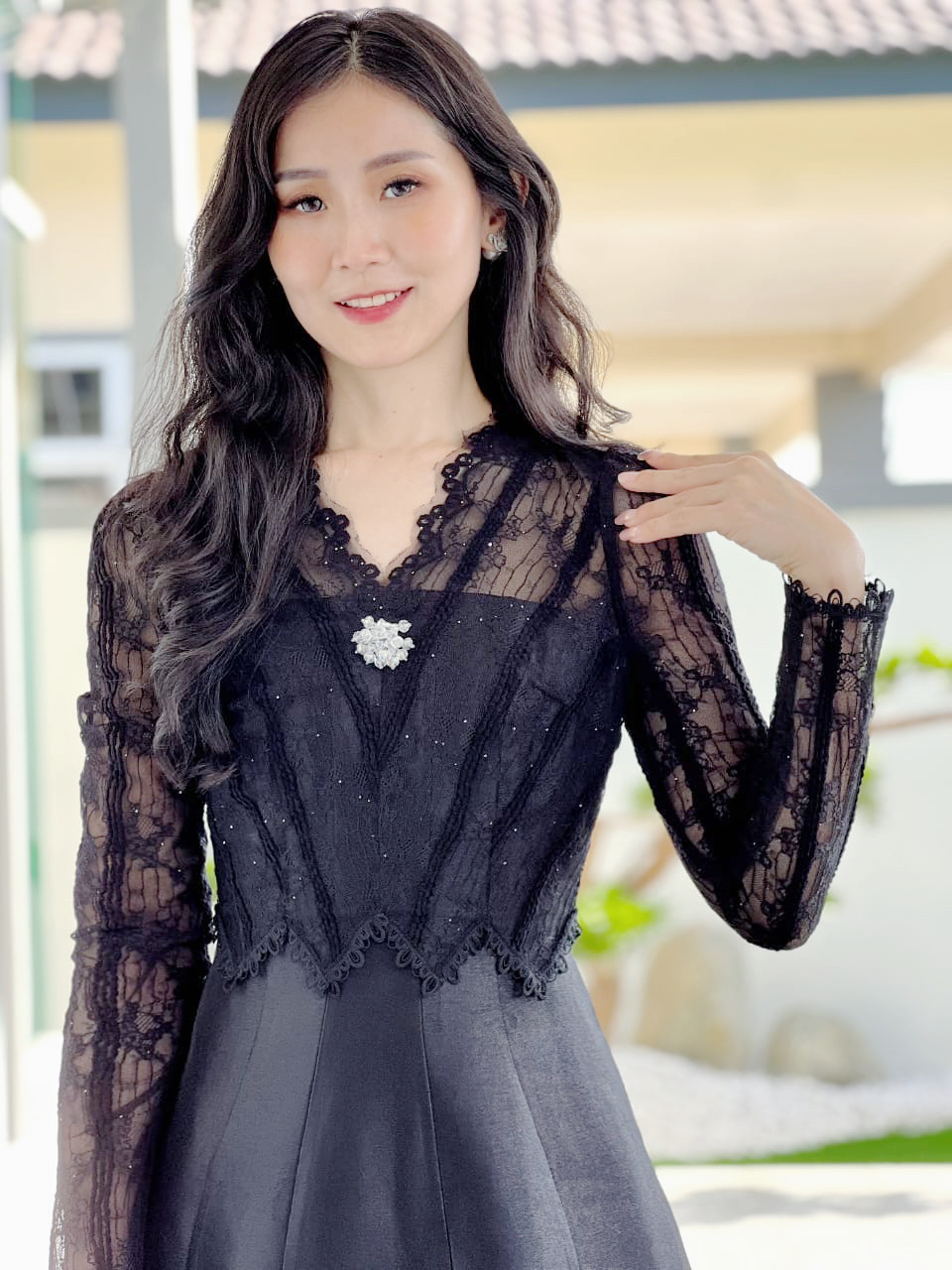 5085 Genevieve Lace Midi Dress 