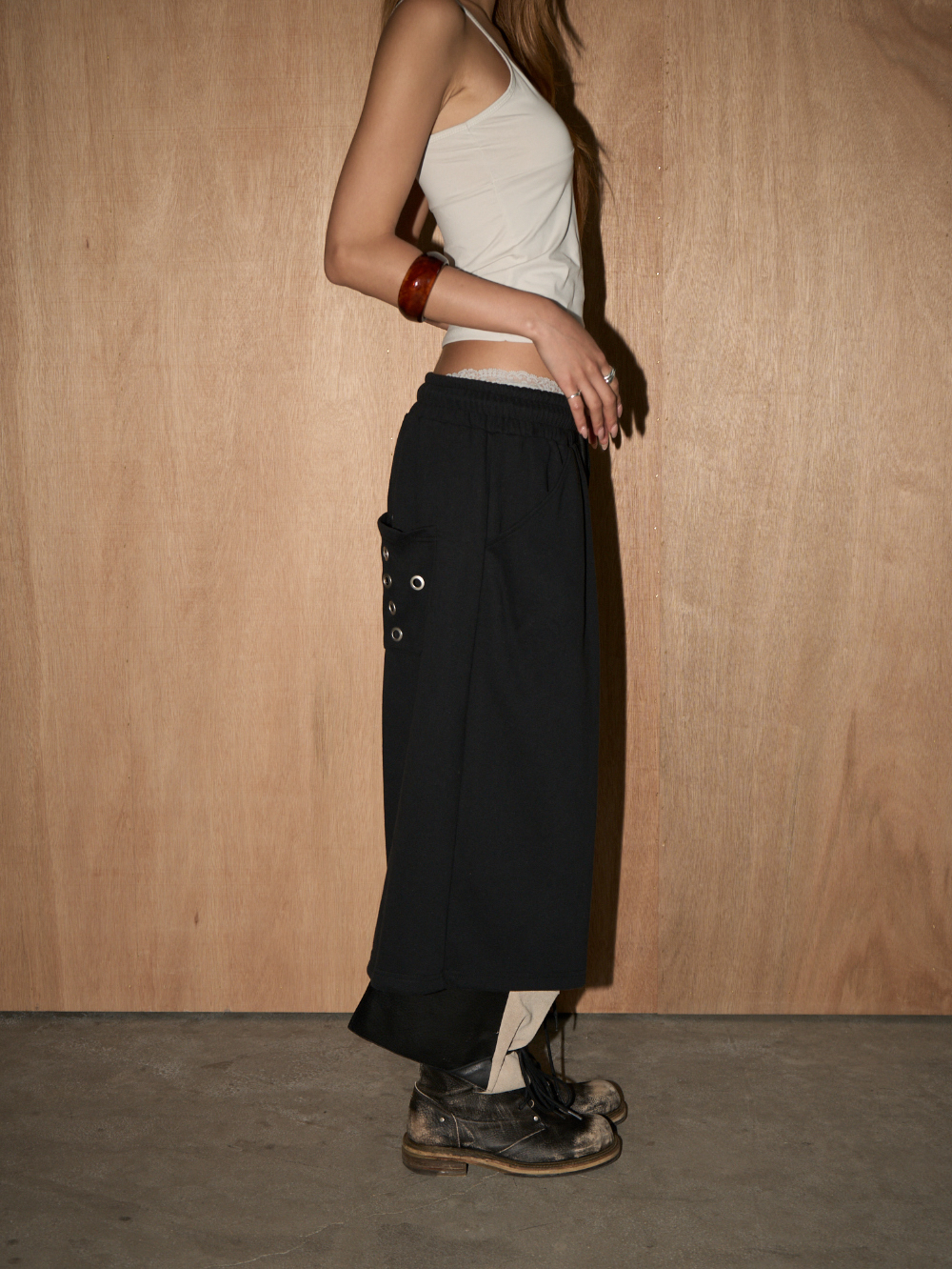 Back Pocket Eyelet Bermuda Pants