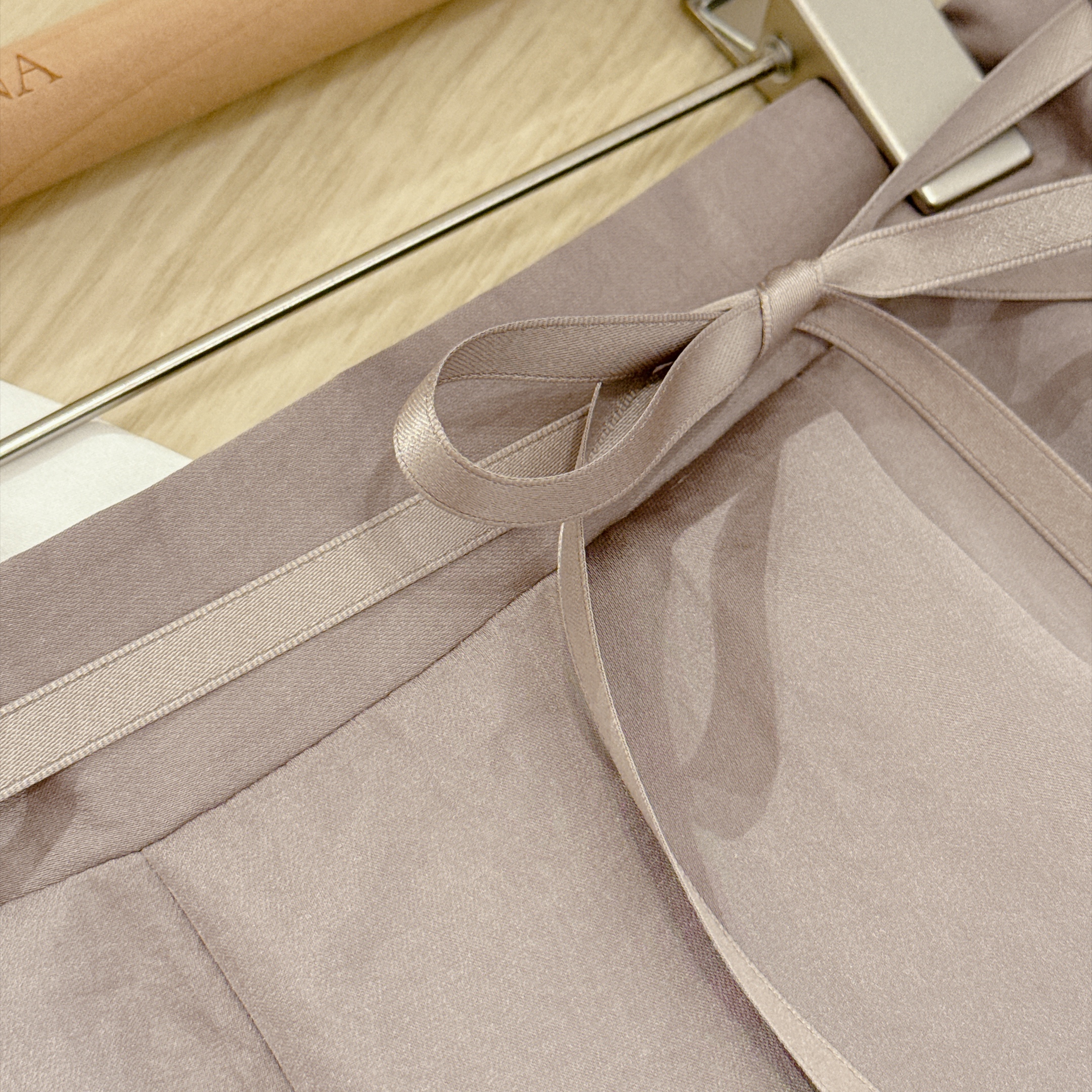#HANNA-made# Silk-Touch Ribbon Drape Pants