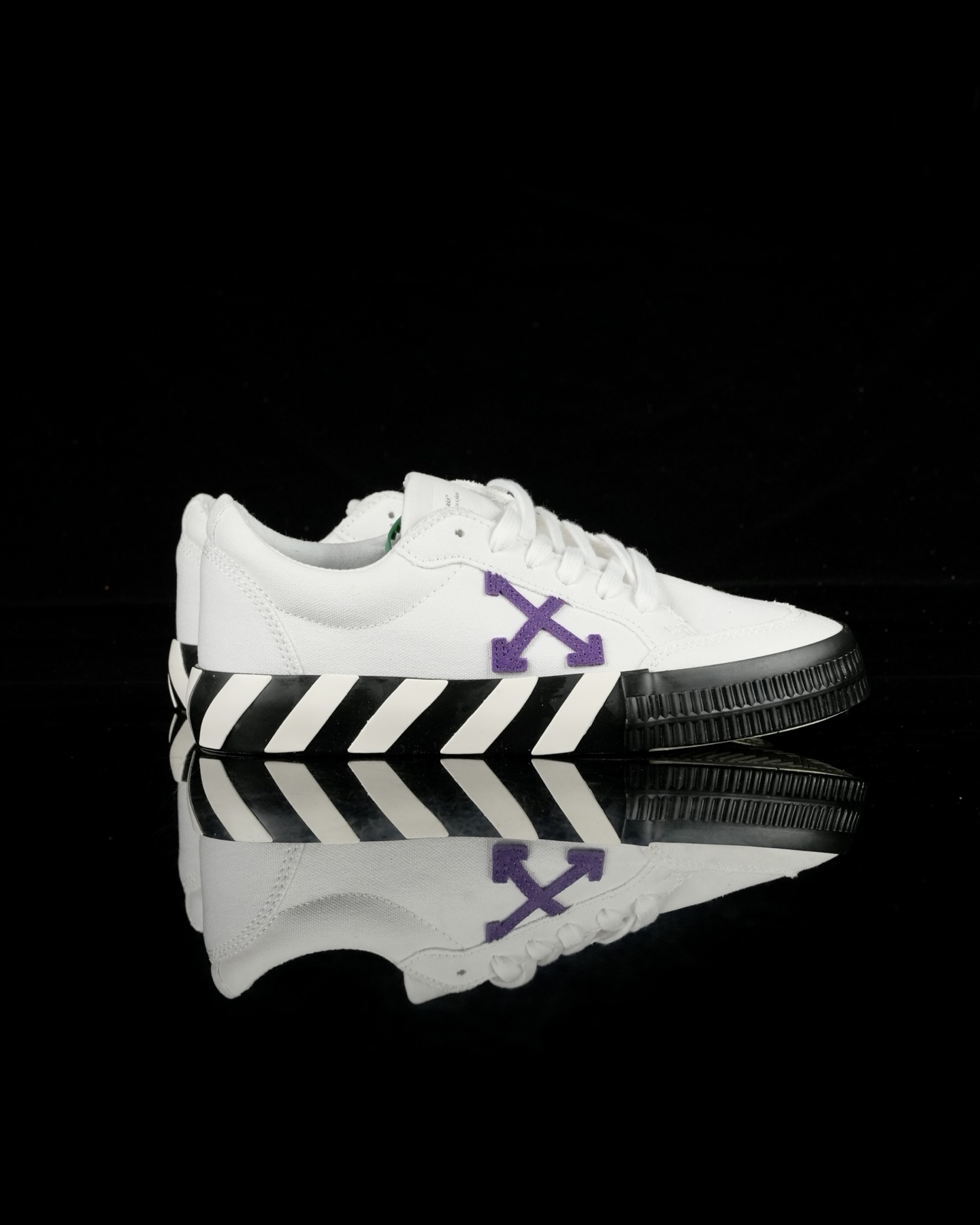 Off-White Low Vulcanized