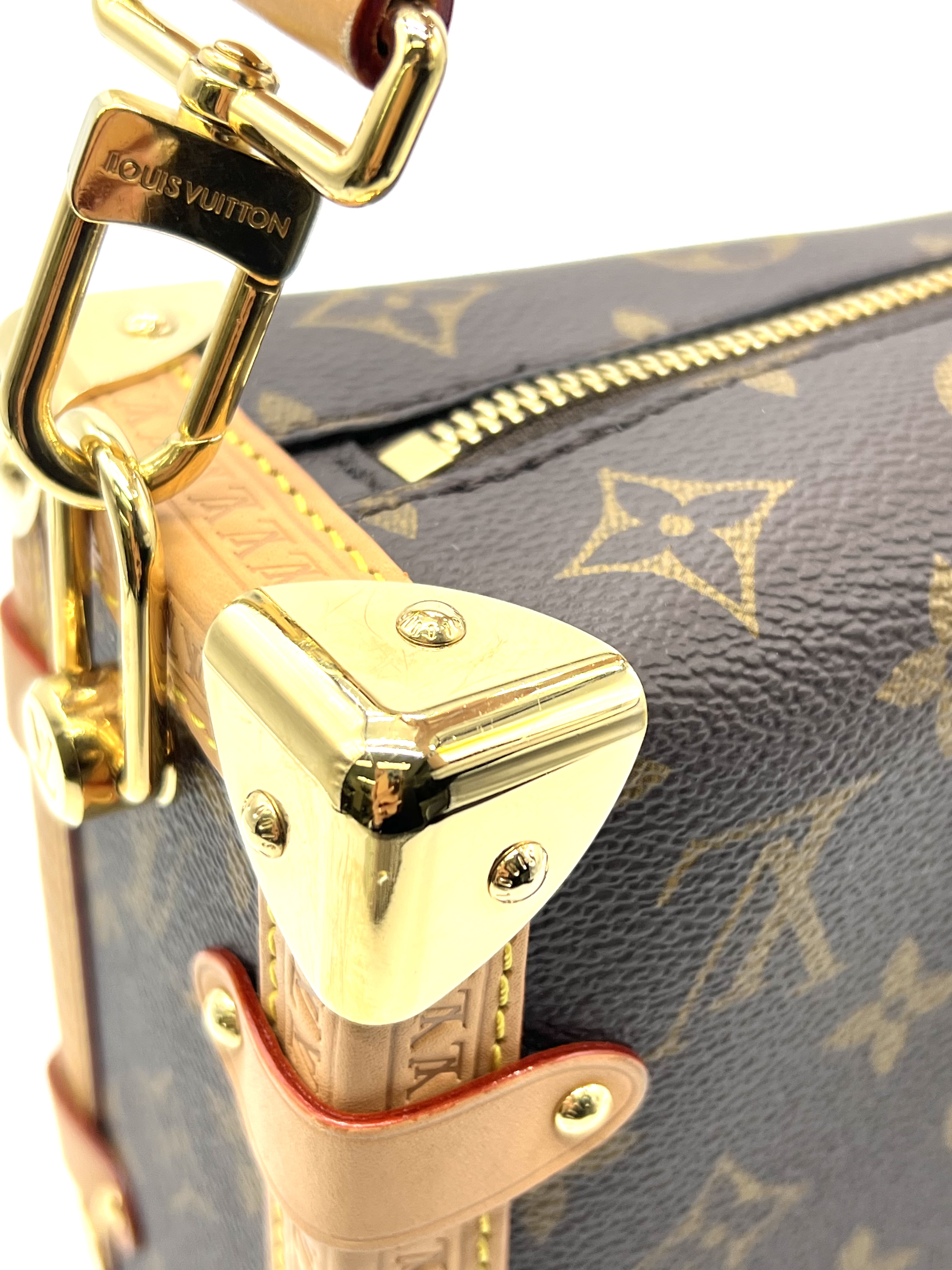 Pre-Owned LV Side Trunk MM / Product Code: 26042217