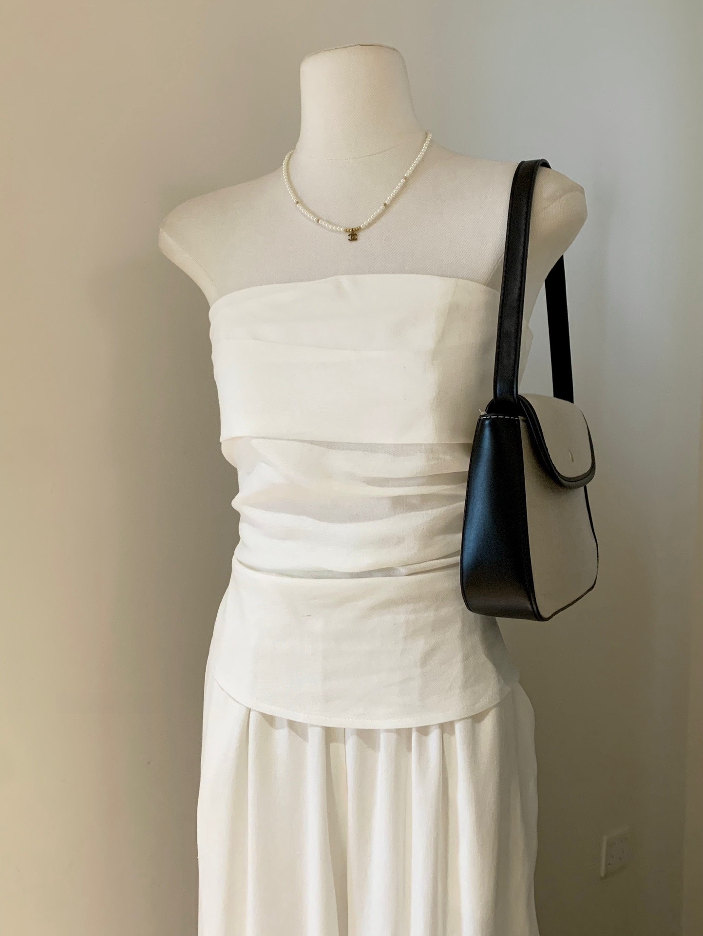 Luna Linen Tube Top +Trouser Sets 亚麻抹胸上衣 + 直筒阔腿裤两件套( 2 colours )