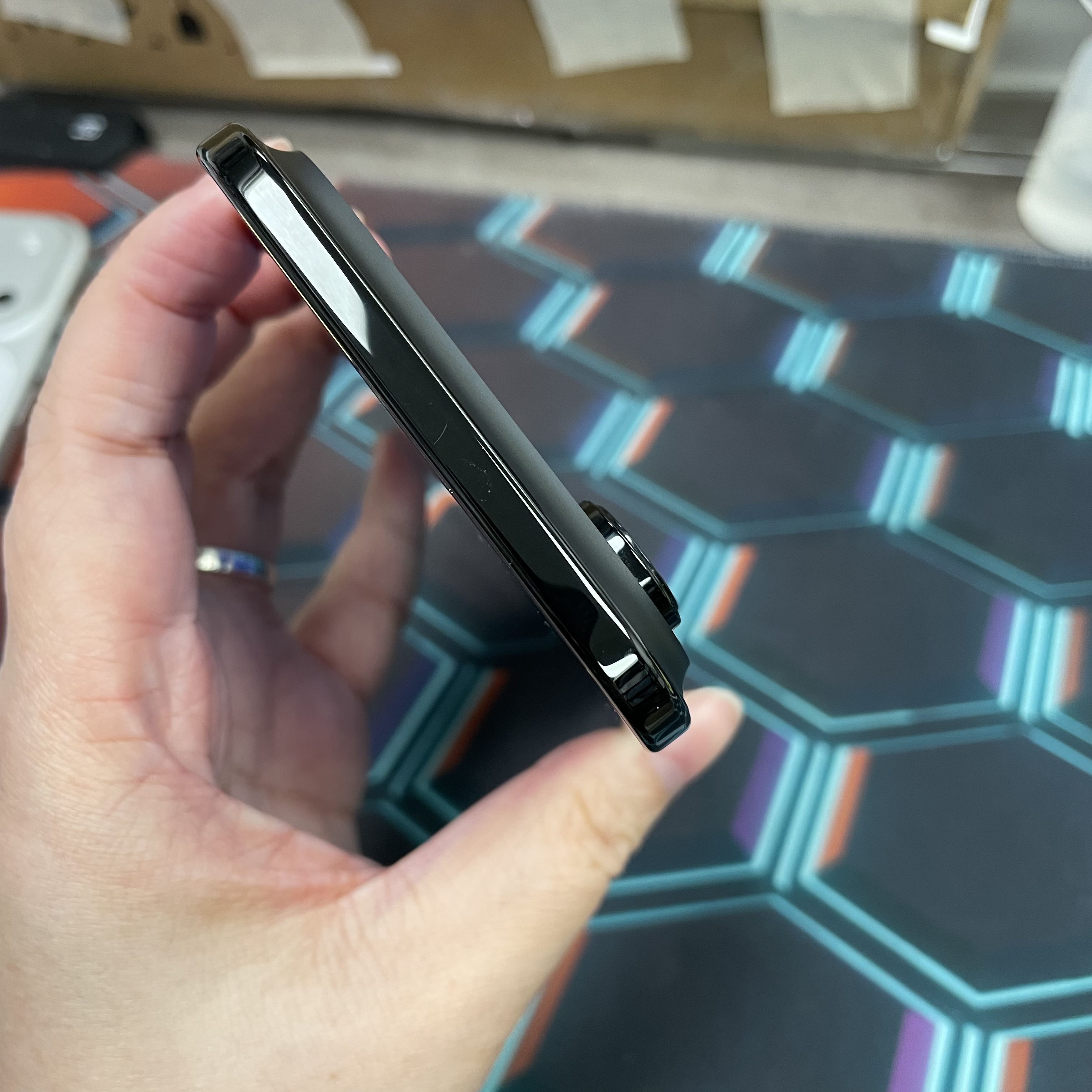 *8366 17 Air 完美機 256GB 電100 黑色 black