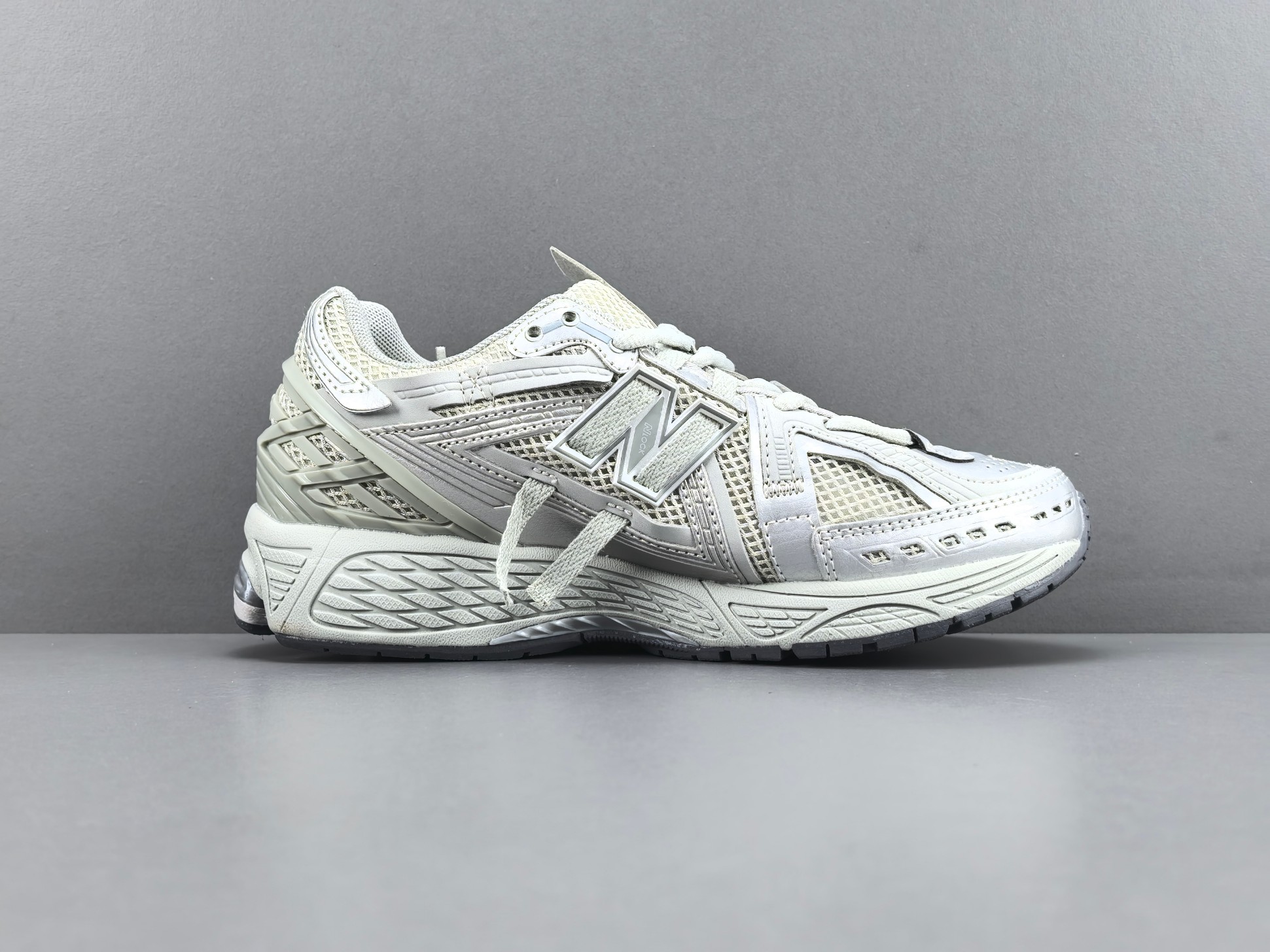 New Balance 1906A M1906AAG