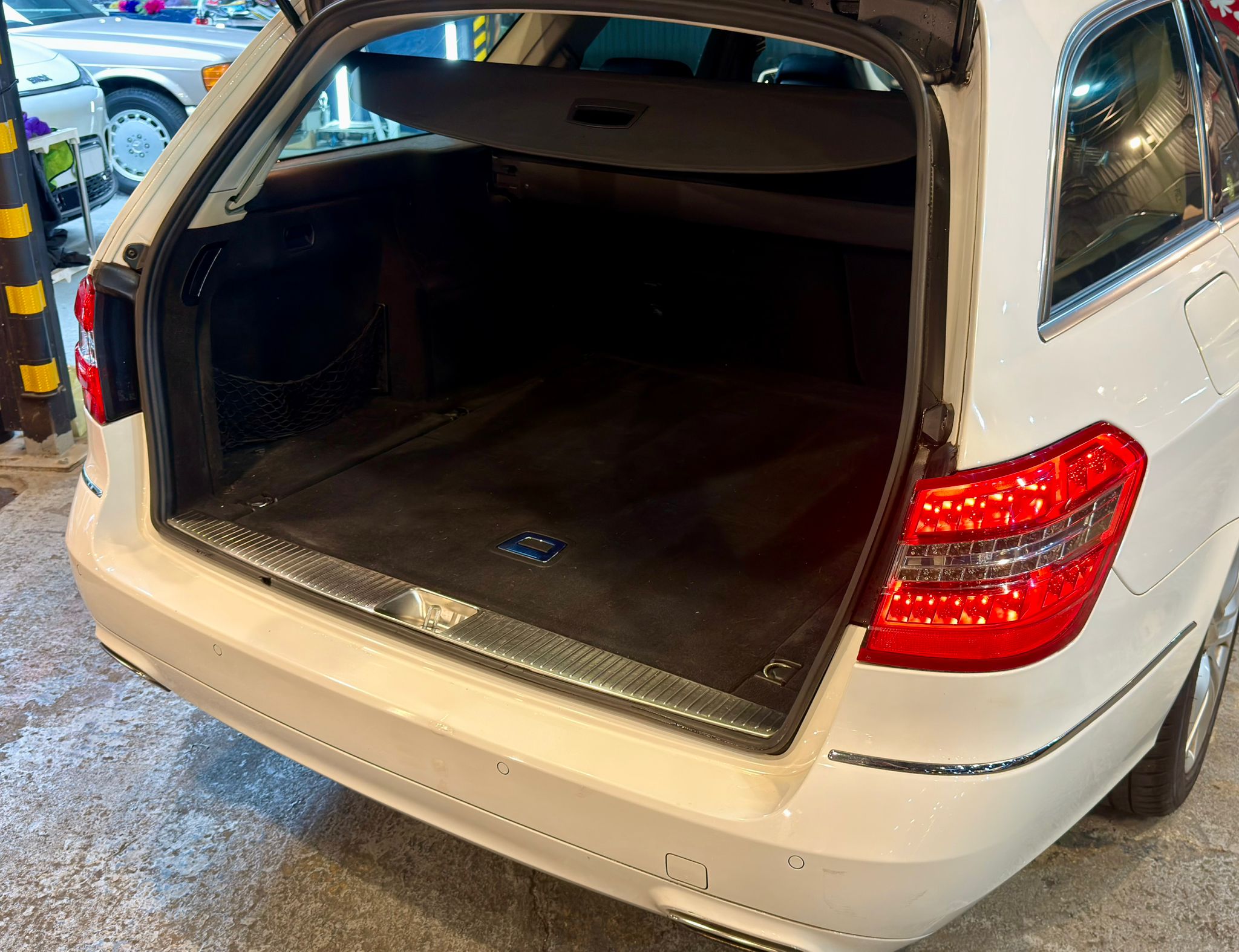 Mercedes-Benz E250 Avantgarde Estate 2012