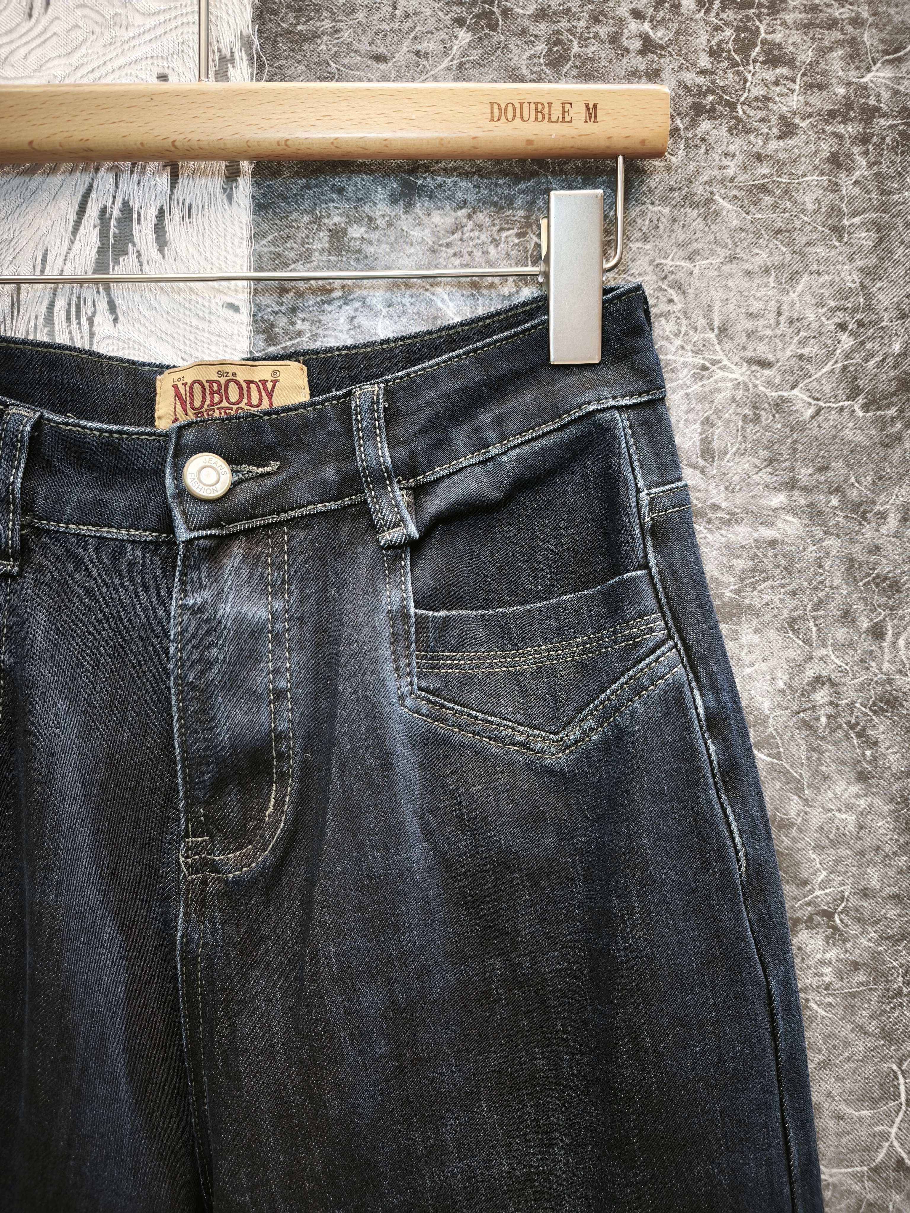 闊腳喇叭牛仔褲