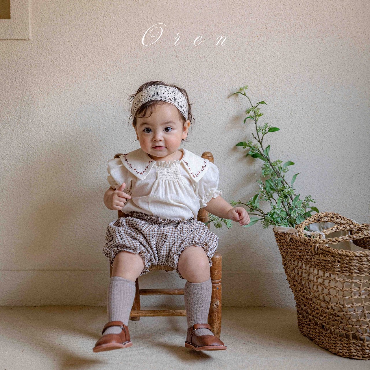 ☀️預訂 韓國直送☀️🇰🇷Oren Camille花卉刺繡翻領短袖上下套裝