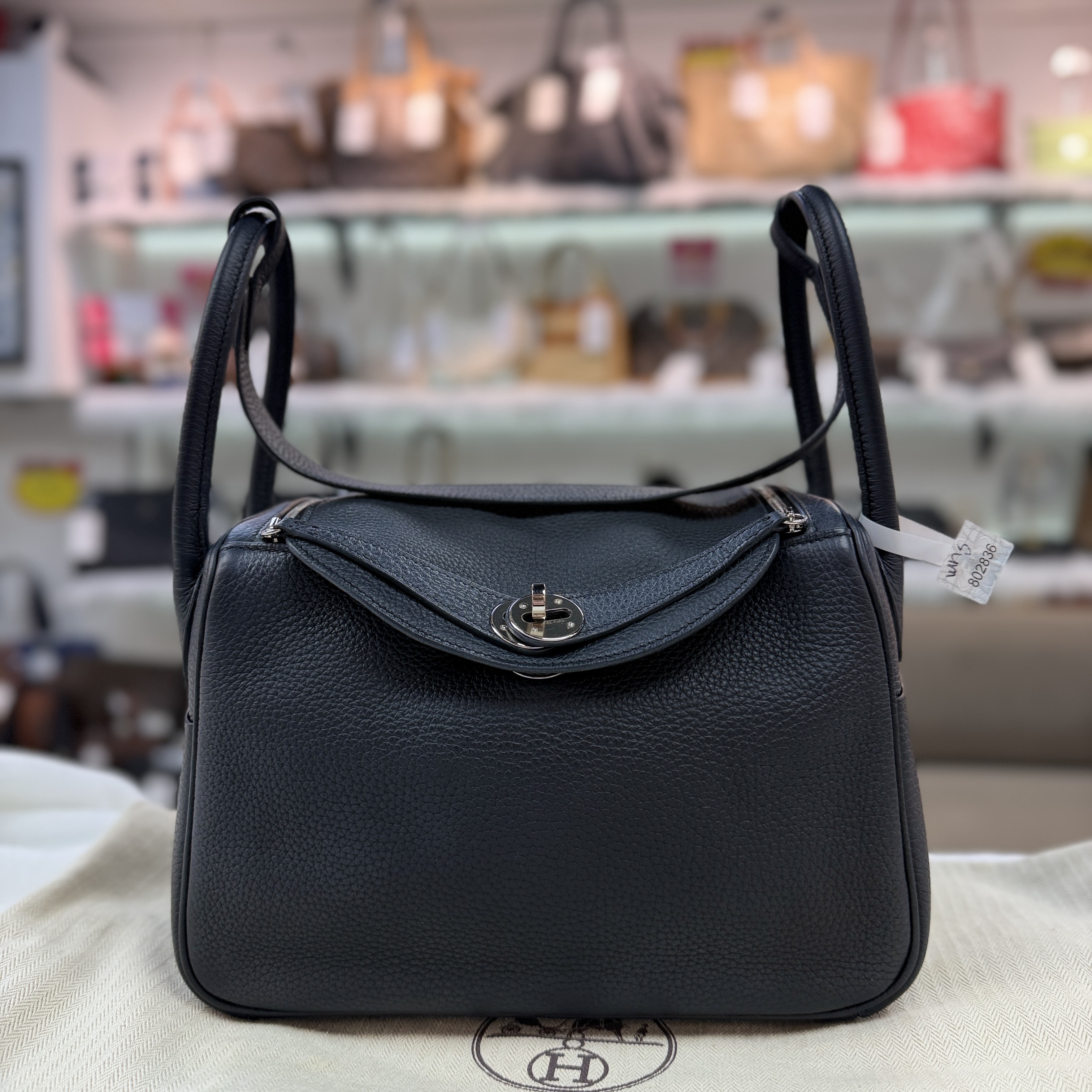 Hermes lindy 26 黑色銀扣