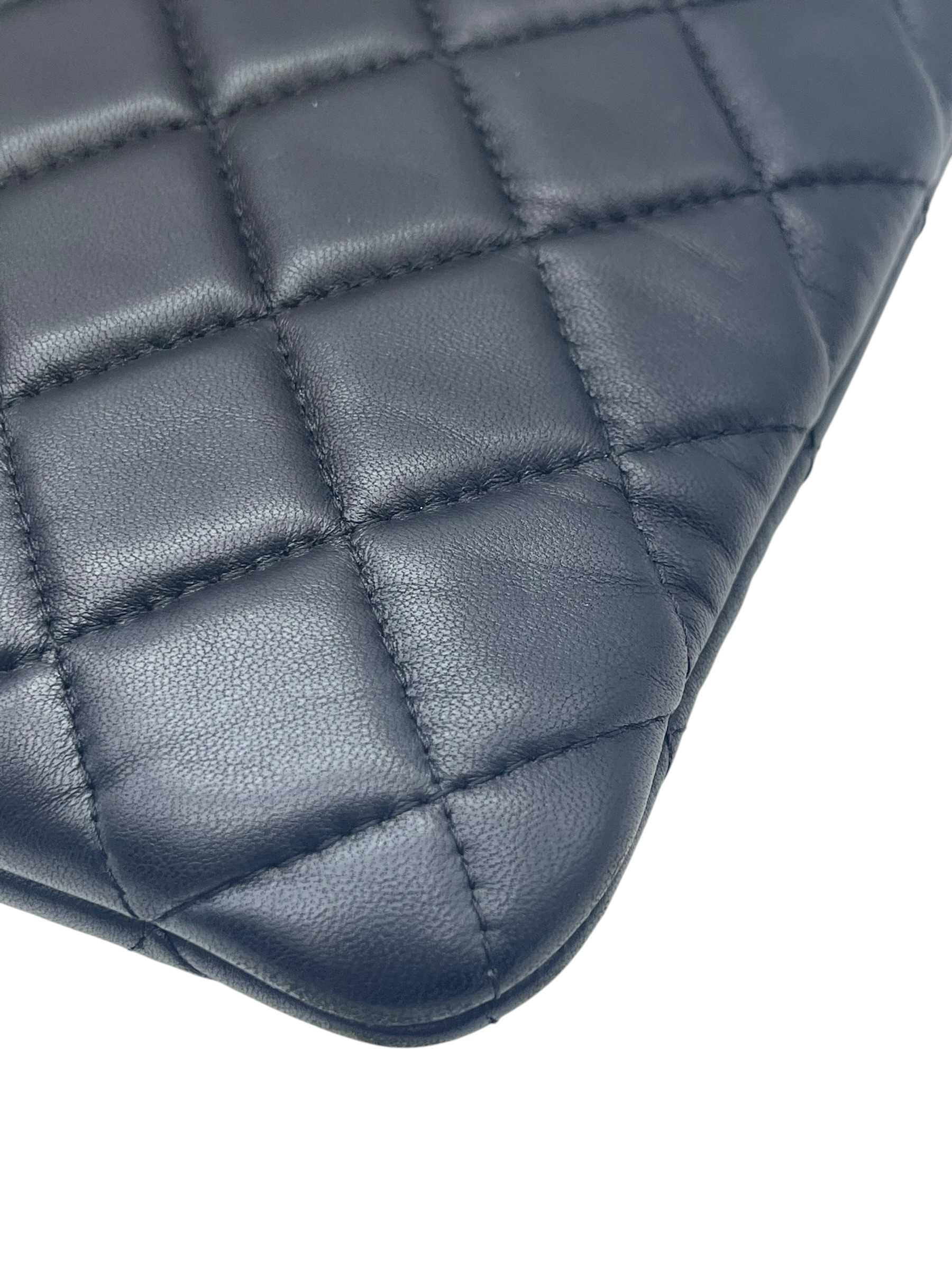 Pre-Owned CHANEL O Case Clutch / Product Code: 26061101