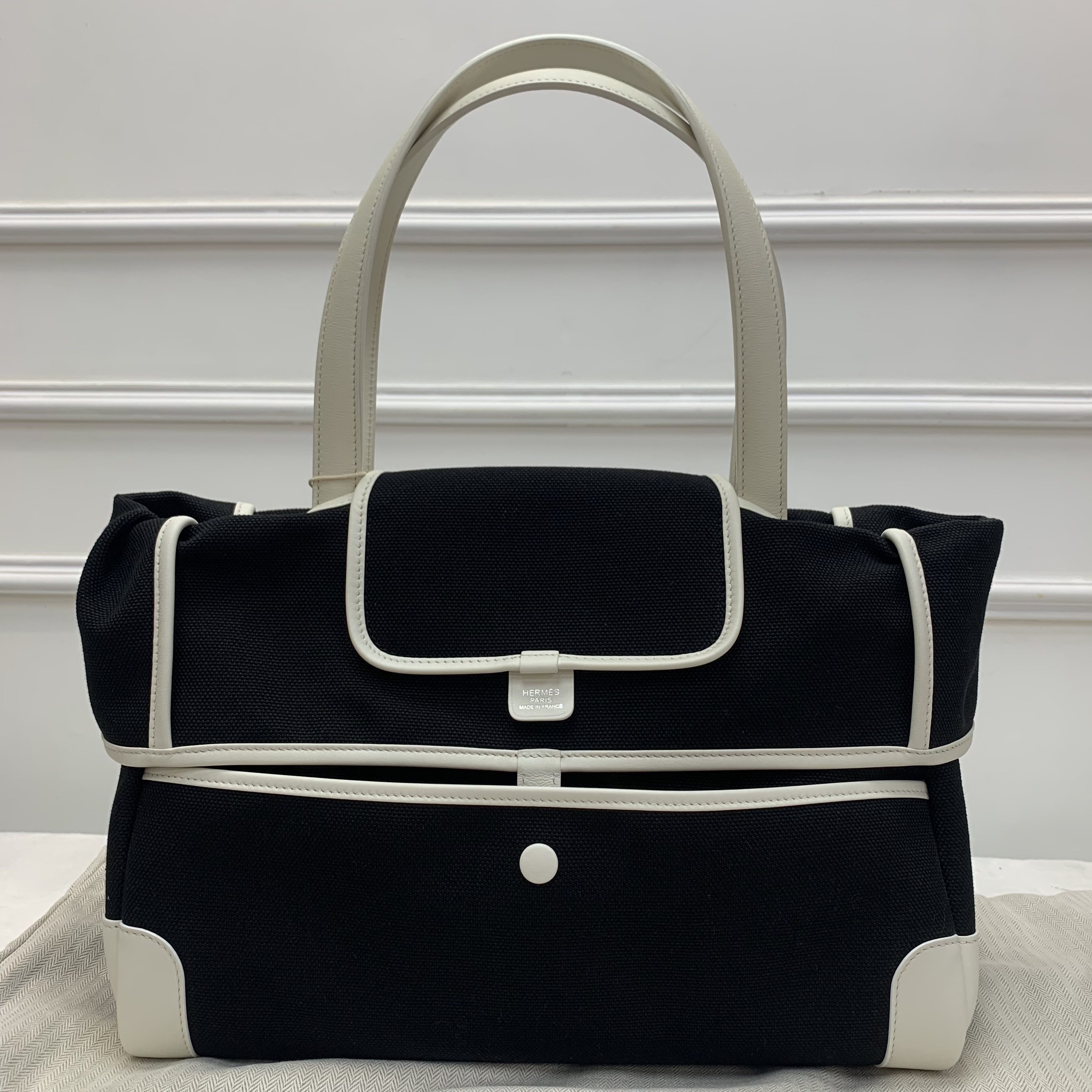 Hermes Passe Passe 鬼臉包