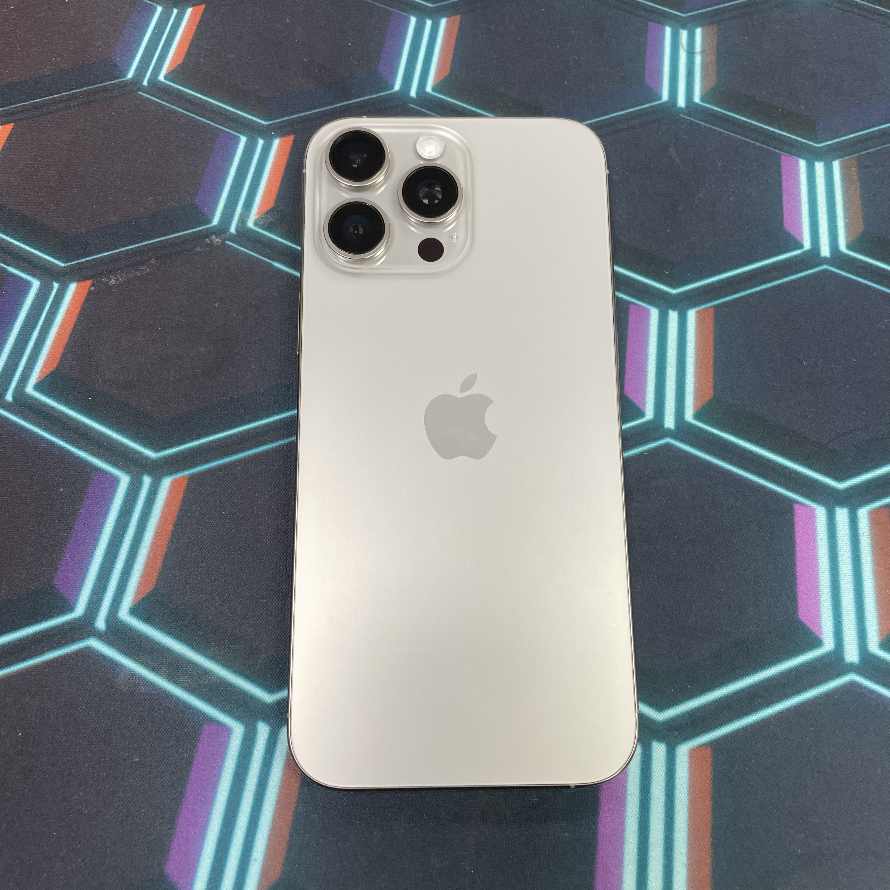 *8078 16 Pro max 完美機 256GB 電89 原色 gray