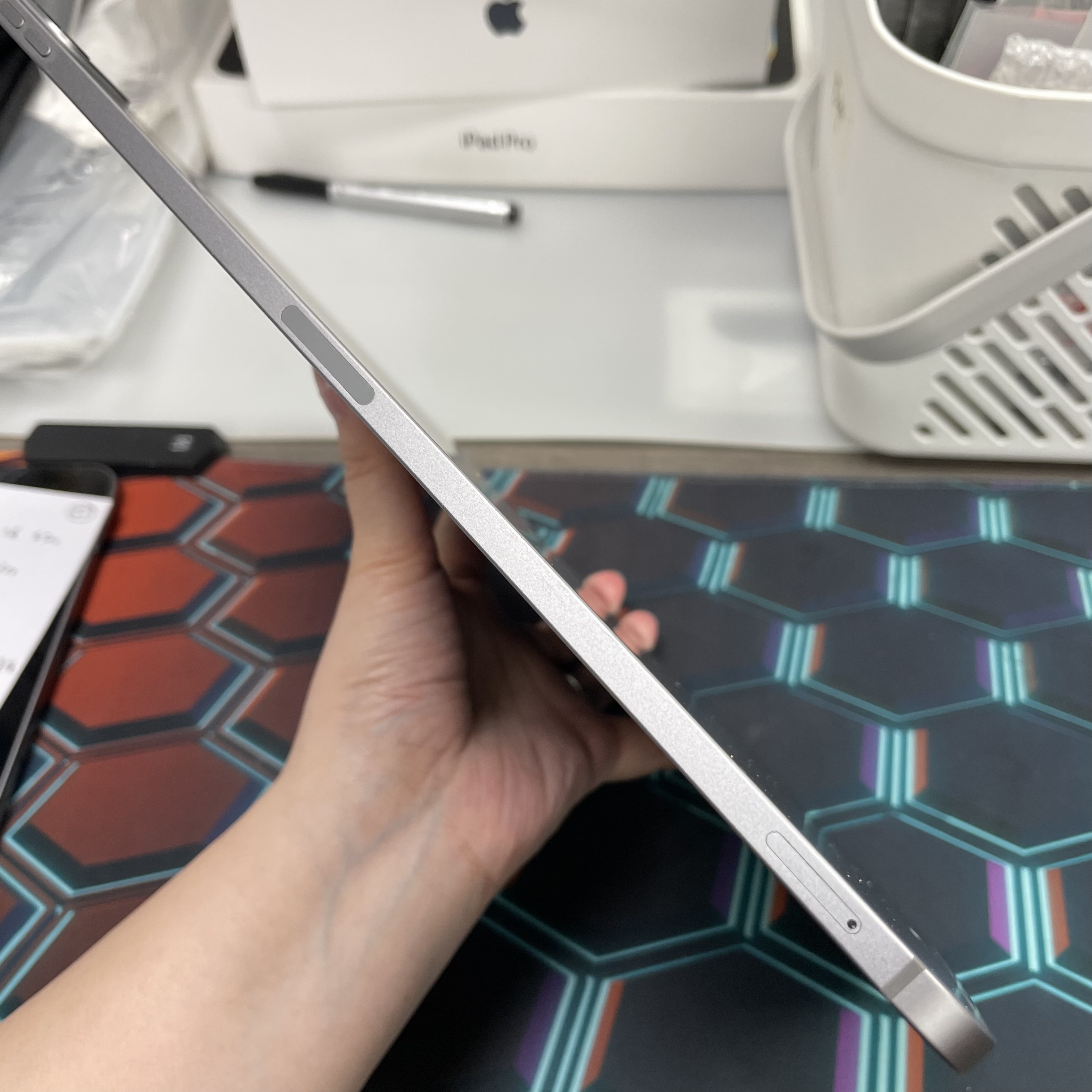 *773894CA iPad Pro 6 12.9吋 M2 超靚機 256GB 插卡版 灰色 gray