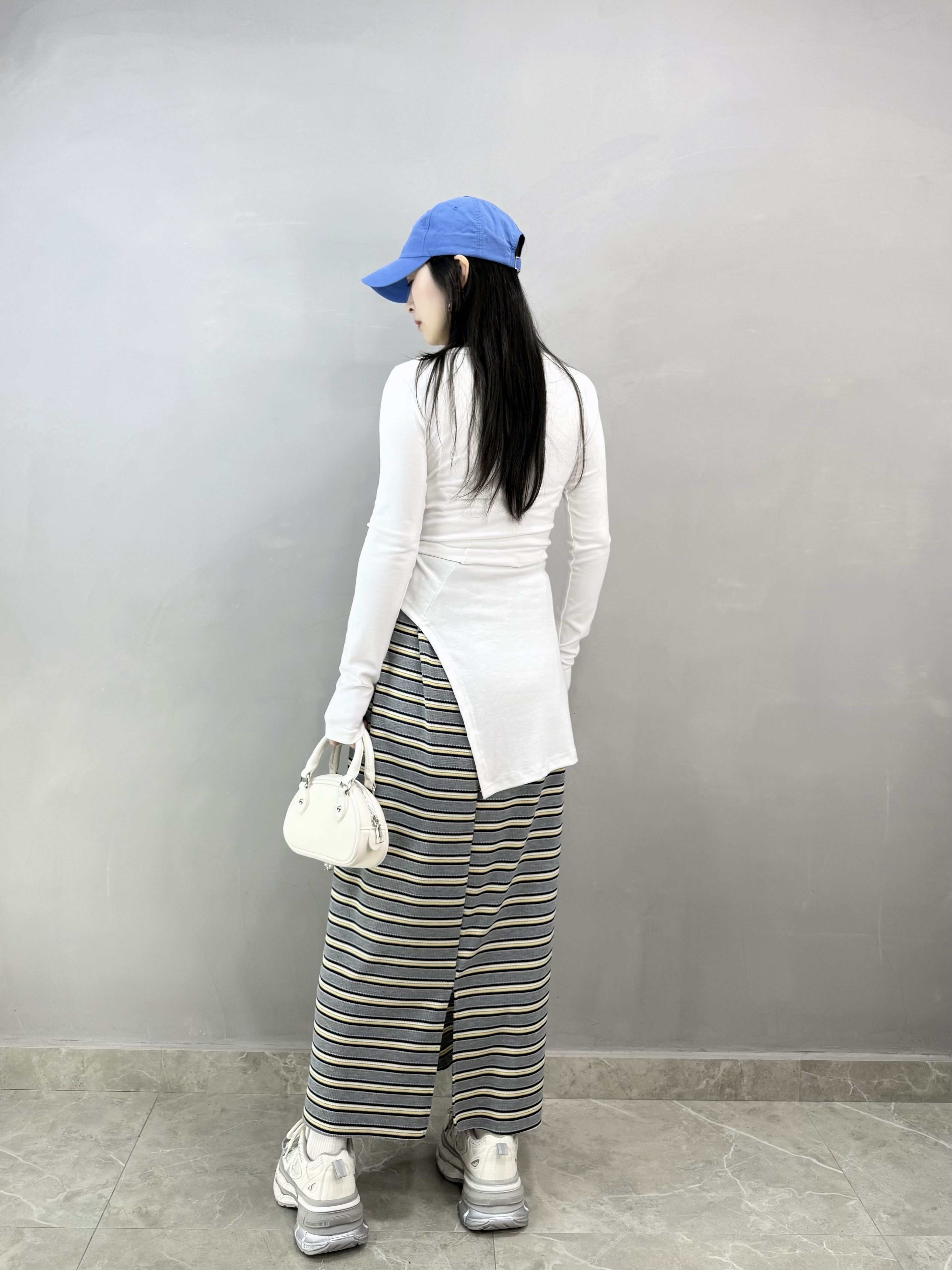 J67 車章U領Tee+披肩Set