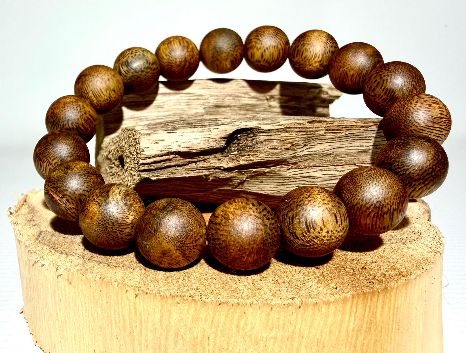 沉香手串 - 12mm 約13.2克 香韻6星級 (限香港地區發售及實體店交收)