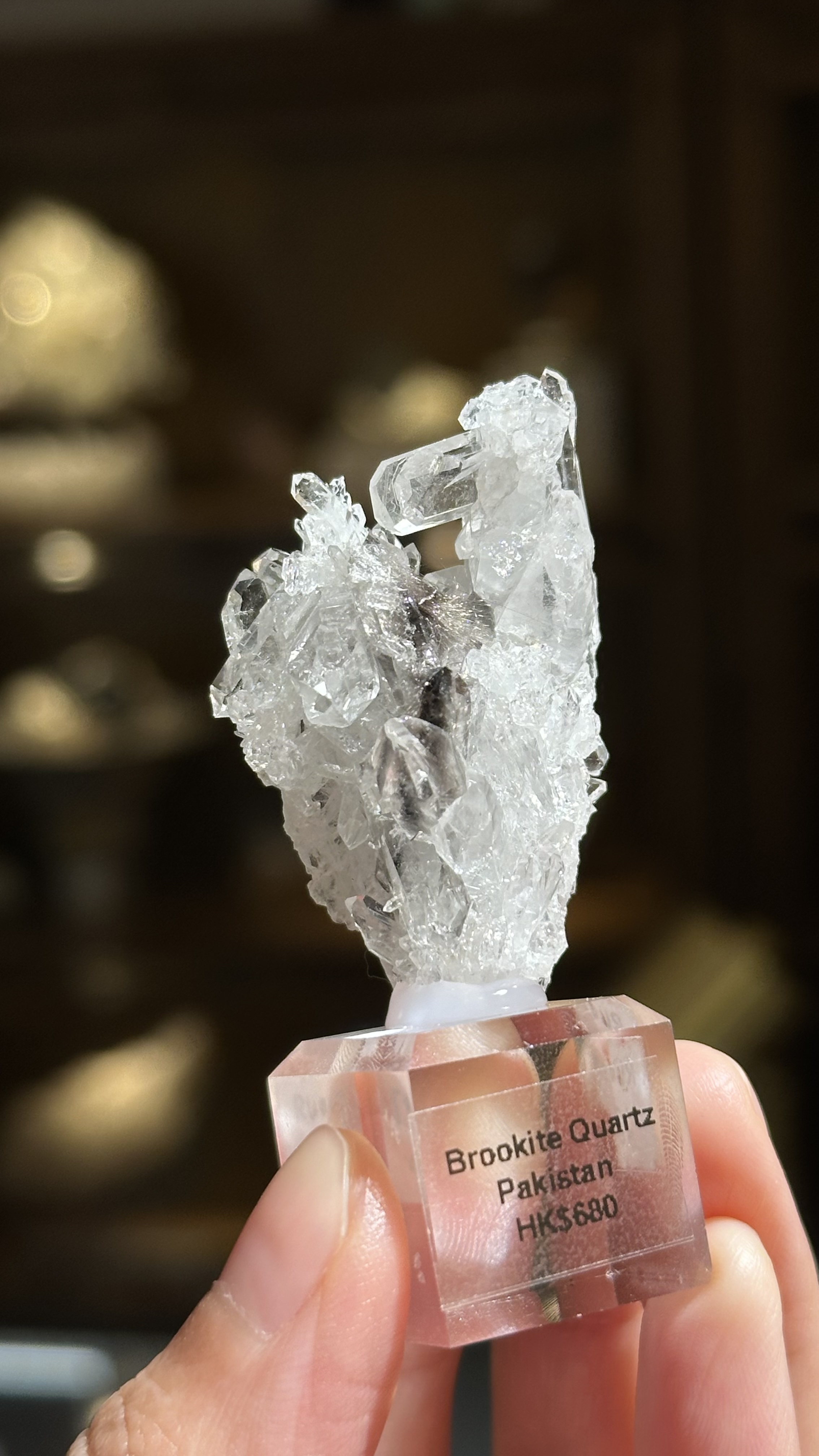 黑銀鈦水晶簇 - Brookite and Rutile Quartz | RU009