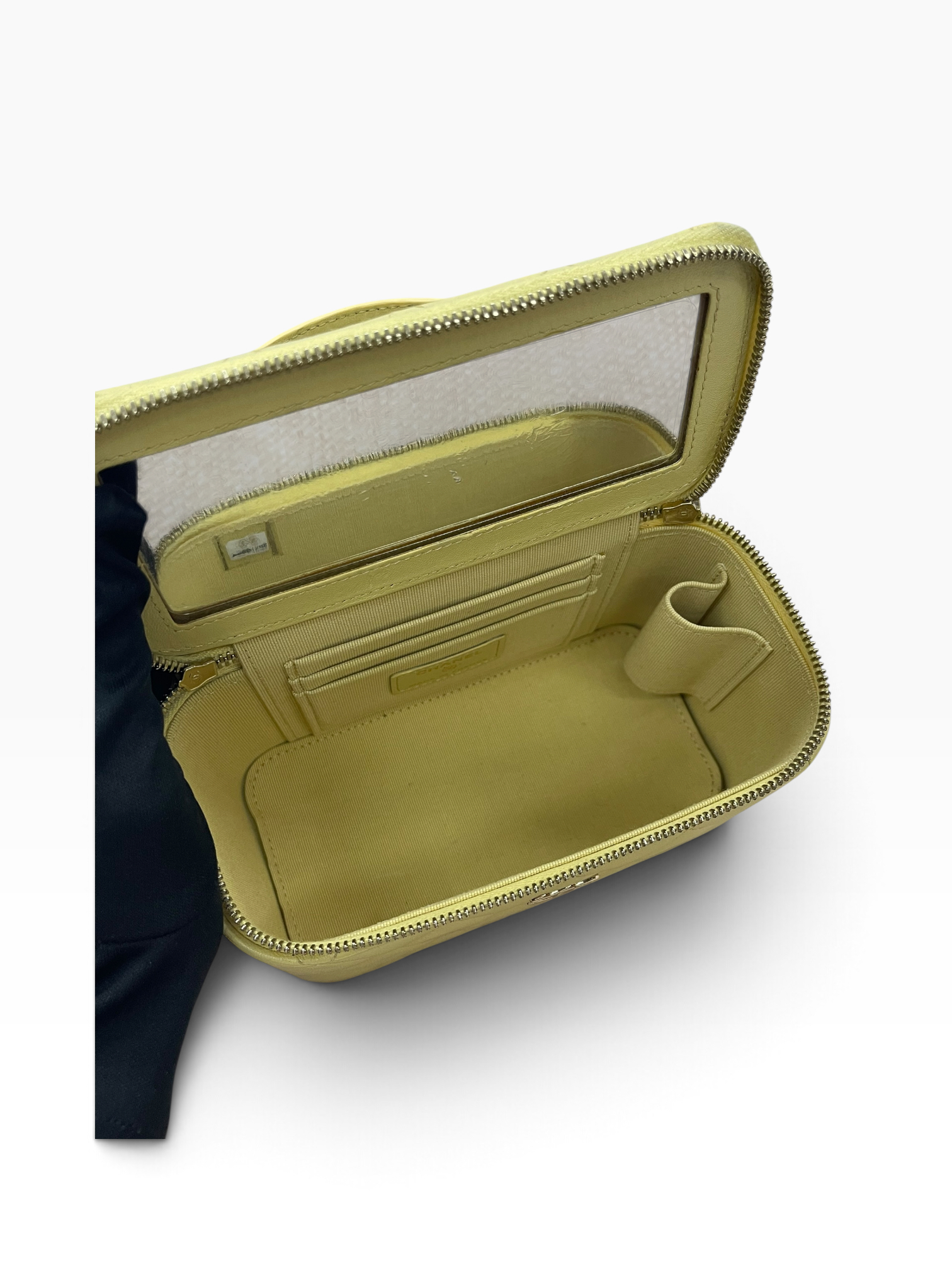 Pre-Owned CHANEL Handle Vanity / Product Code: 101001