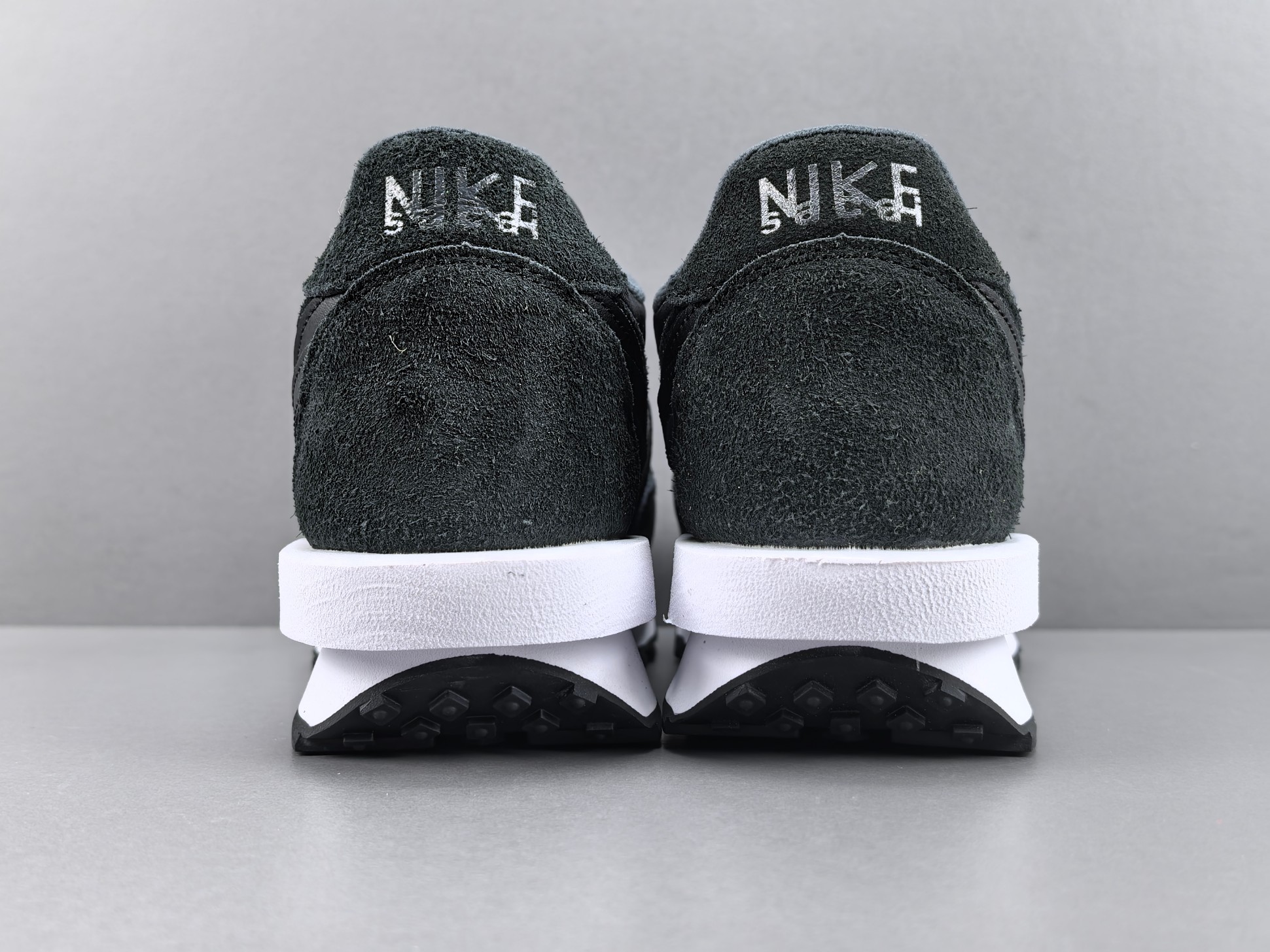 Nike LDWaffle x Sacai "Black Nylon" BV0073-002