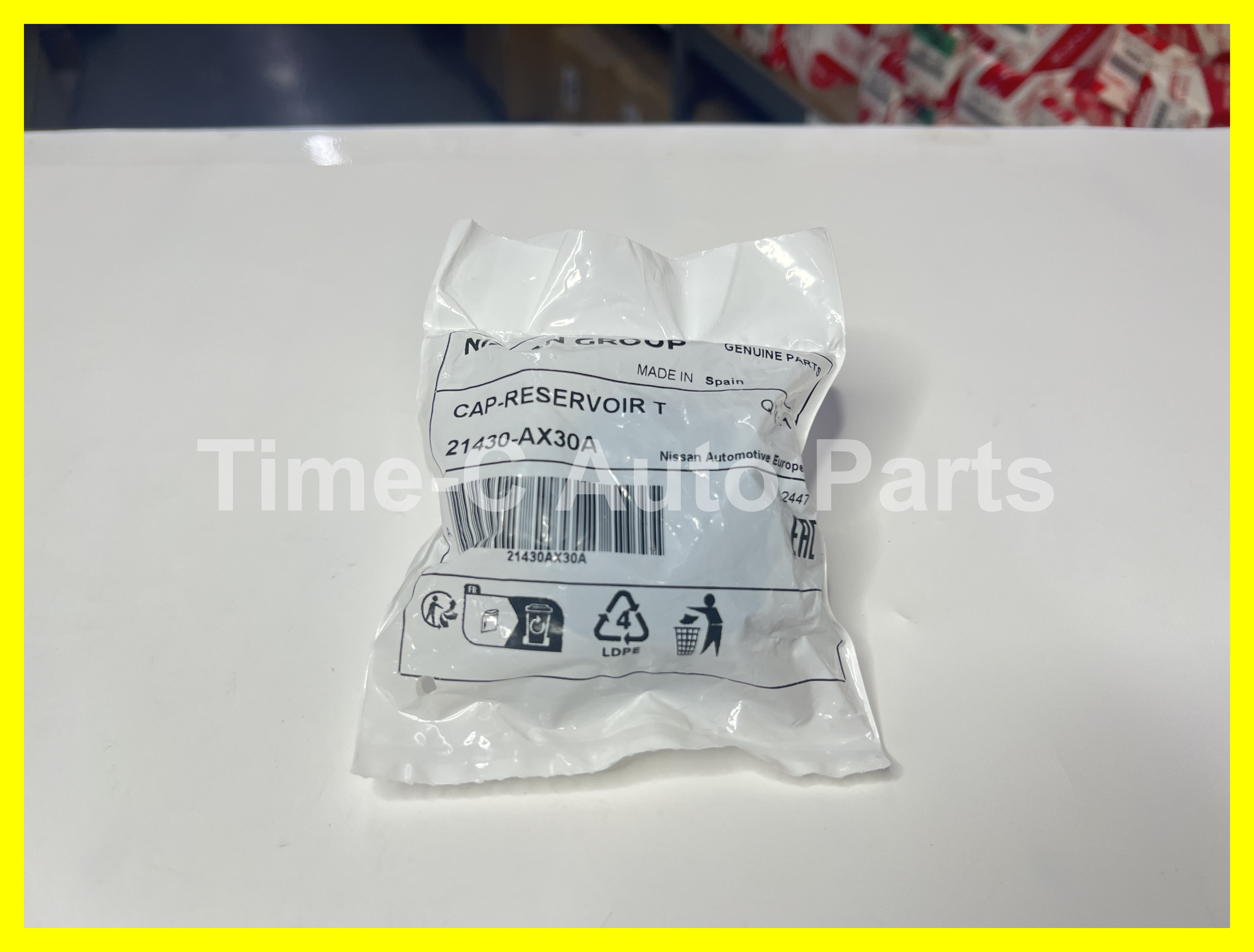 水箱水壺蓋 21430-AX30A - Nissan Serena