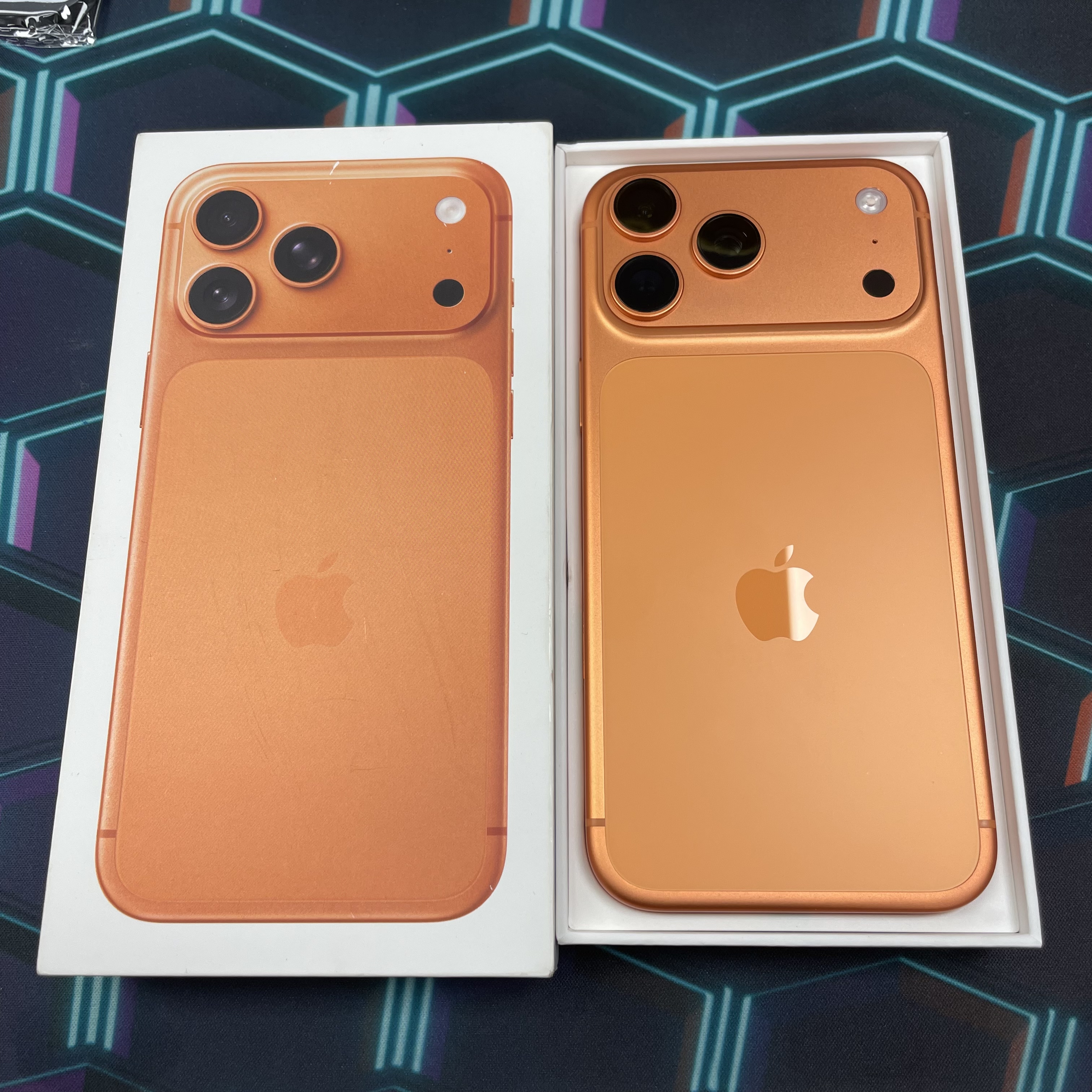 *6611 17 Pro Max 完美機 256GB 電100 橙色 orange