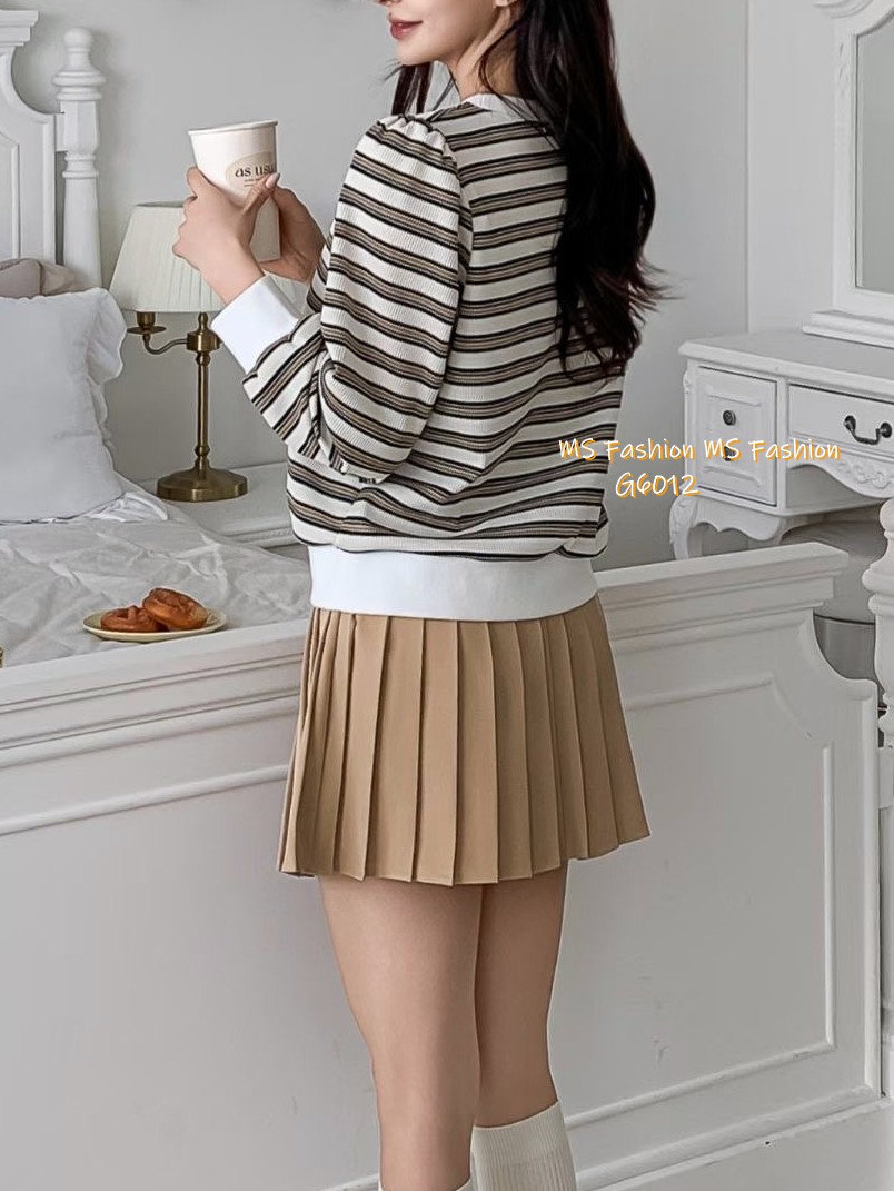 G6012 韓國🇰🇷拼色橫間top