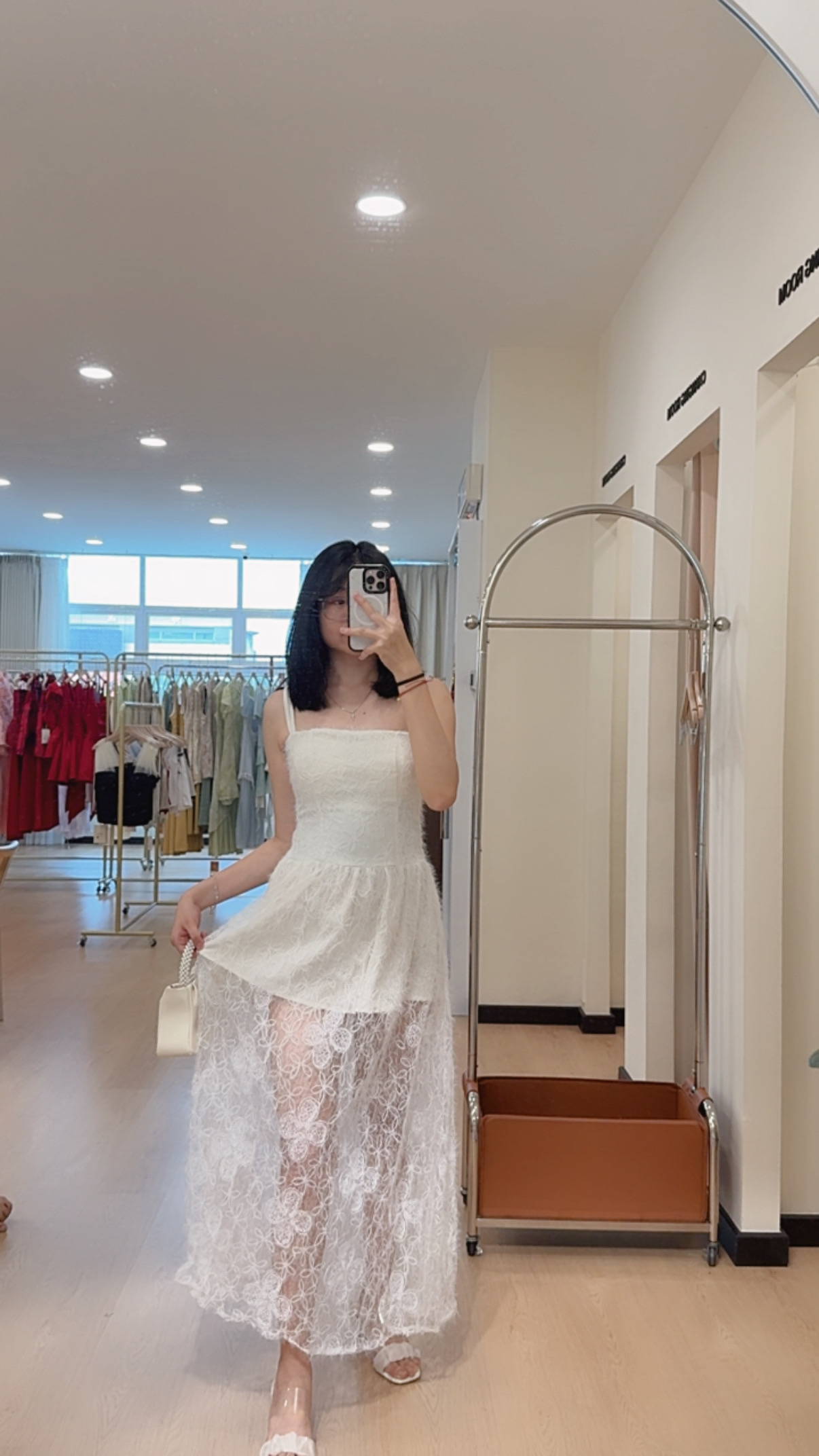 000206蕾丝吊带连身裙