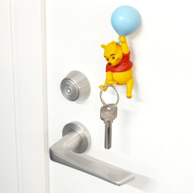 [現貨] [日本直送] 小熊維尼|磁石掛鈎 {TF328896}