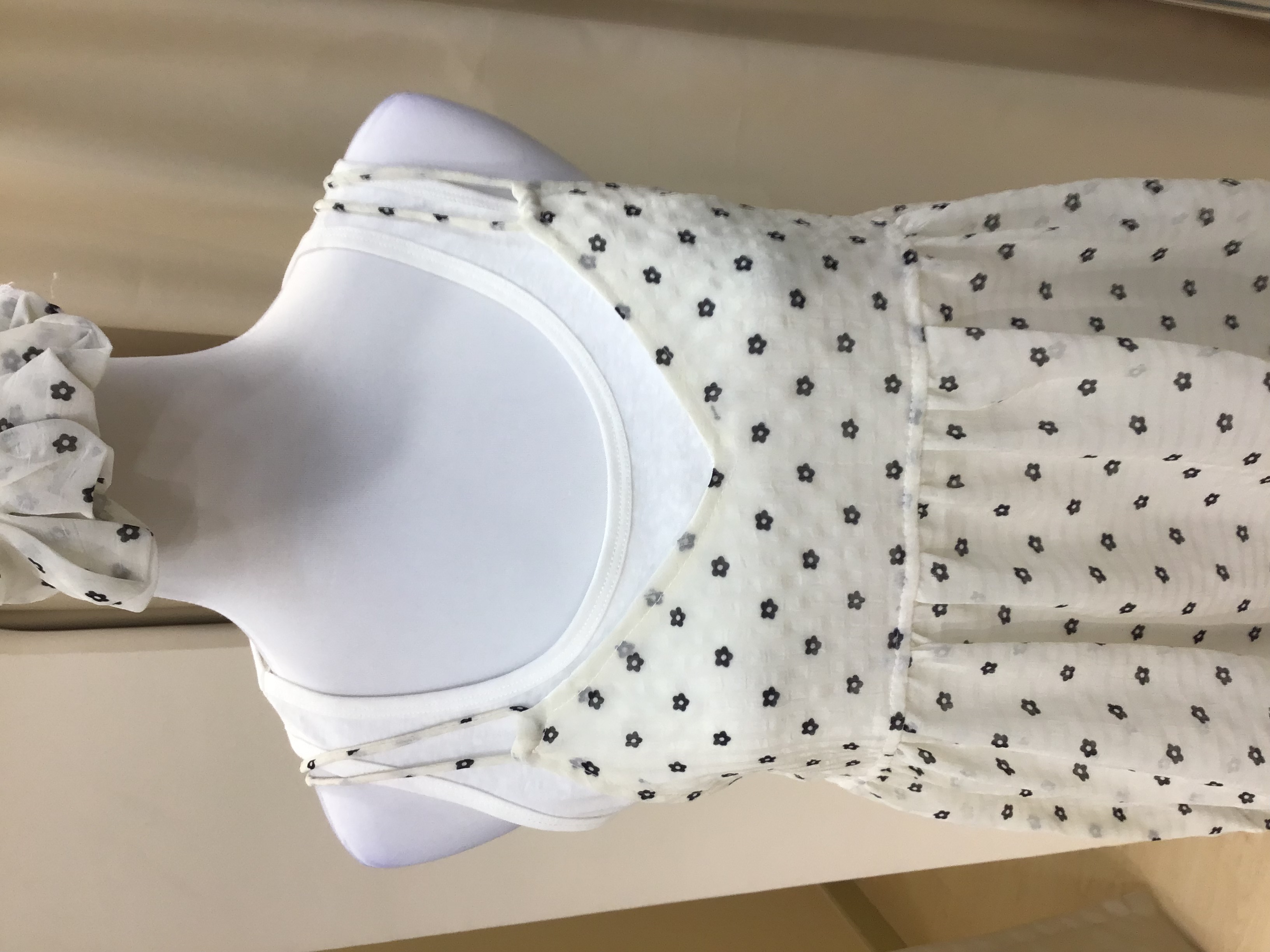 V领碎花吊带背心三件套