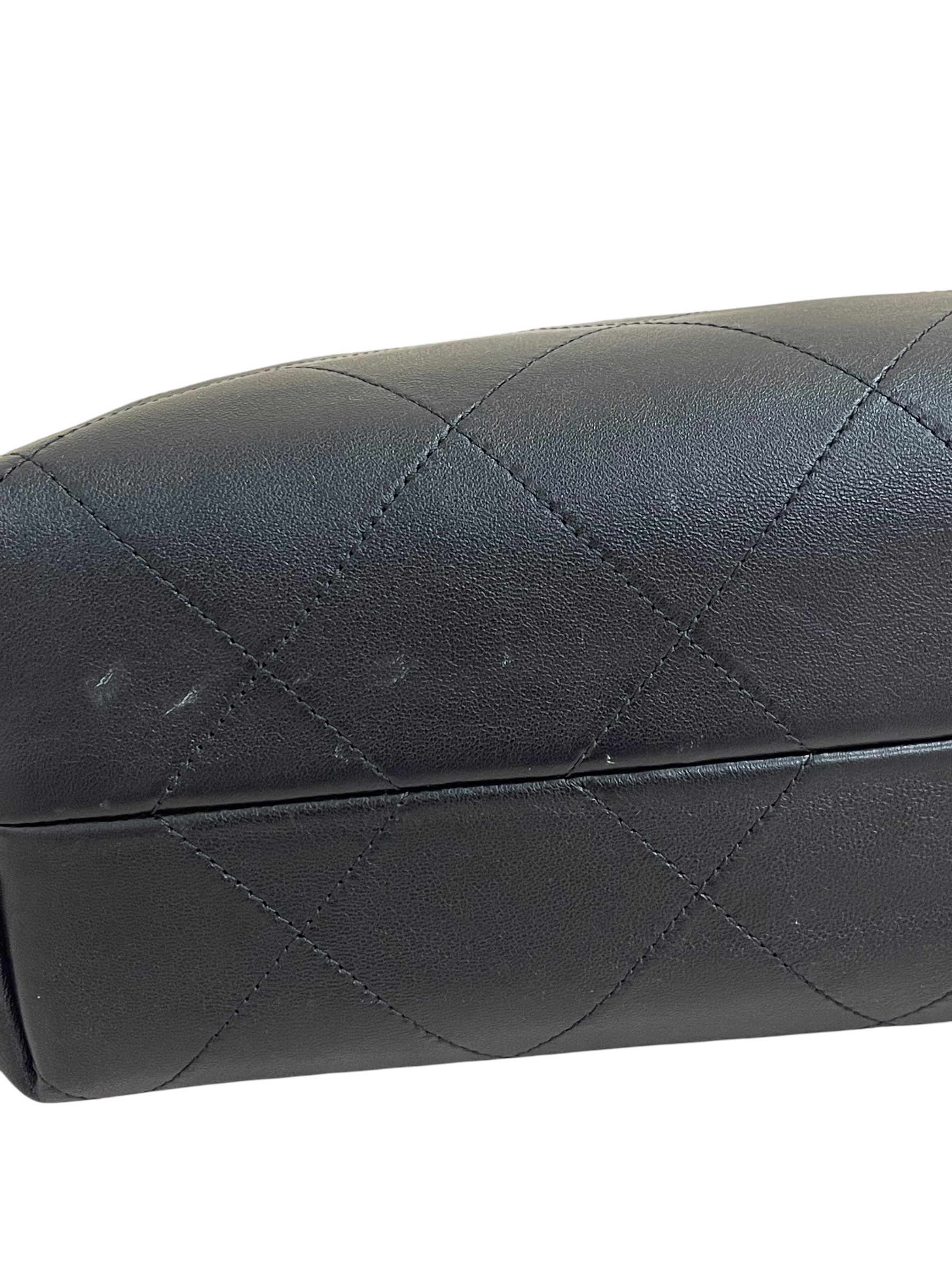 Pre-owned Chanel Hobo Bag / Product Code: 070102
