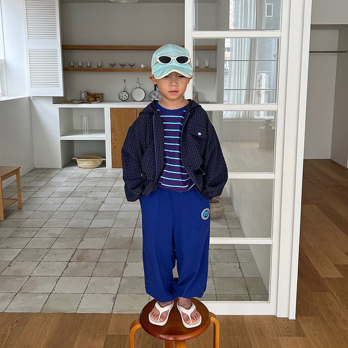 🇰🇷middle name tee