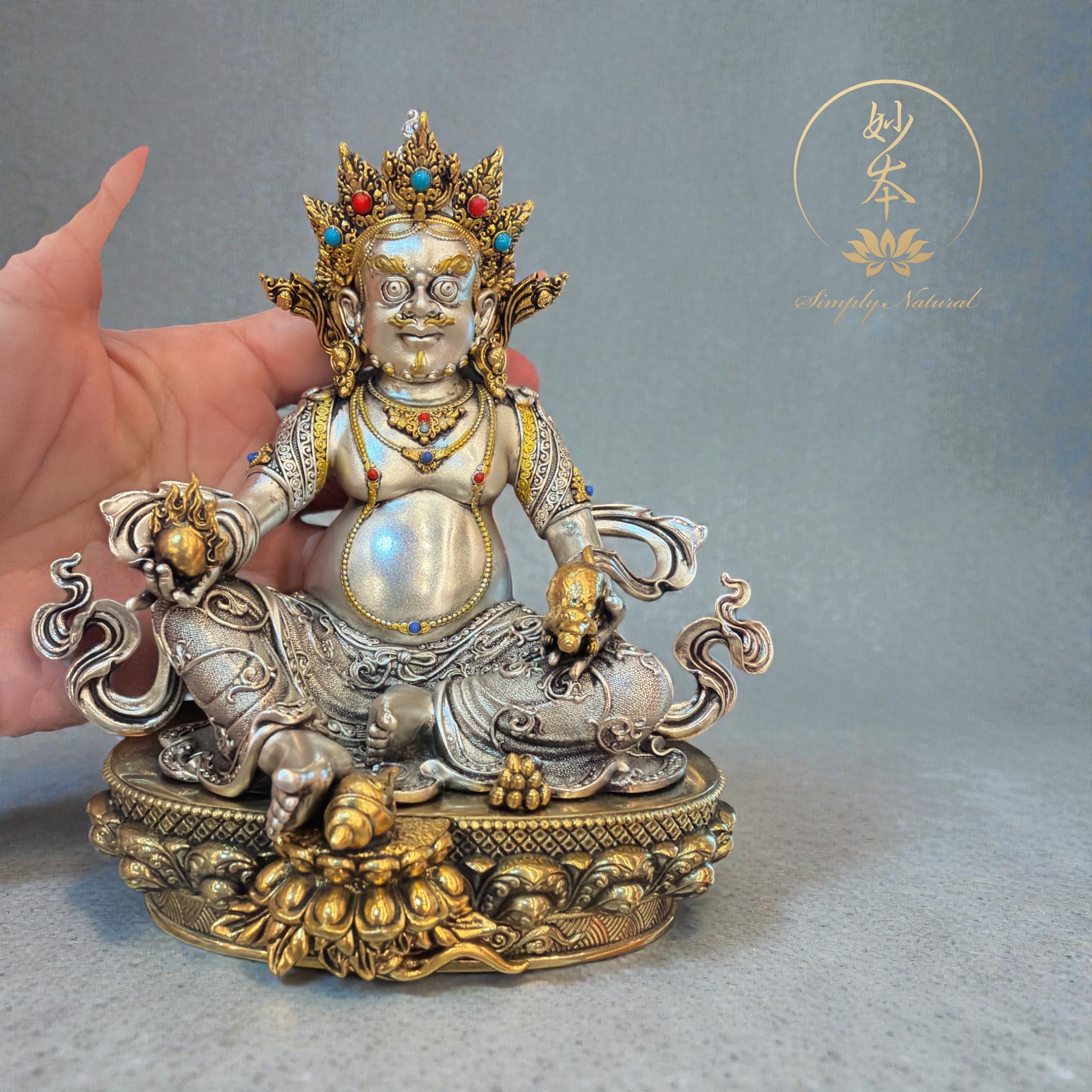 義賣品：黃財神（金銀）15cm 高，已入藏