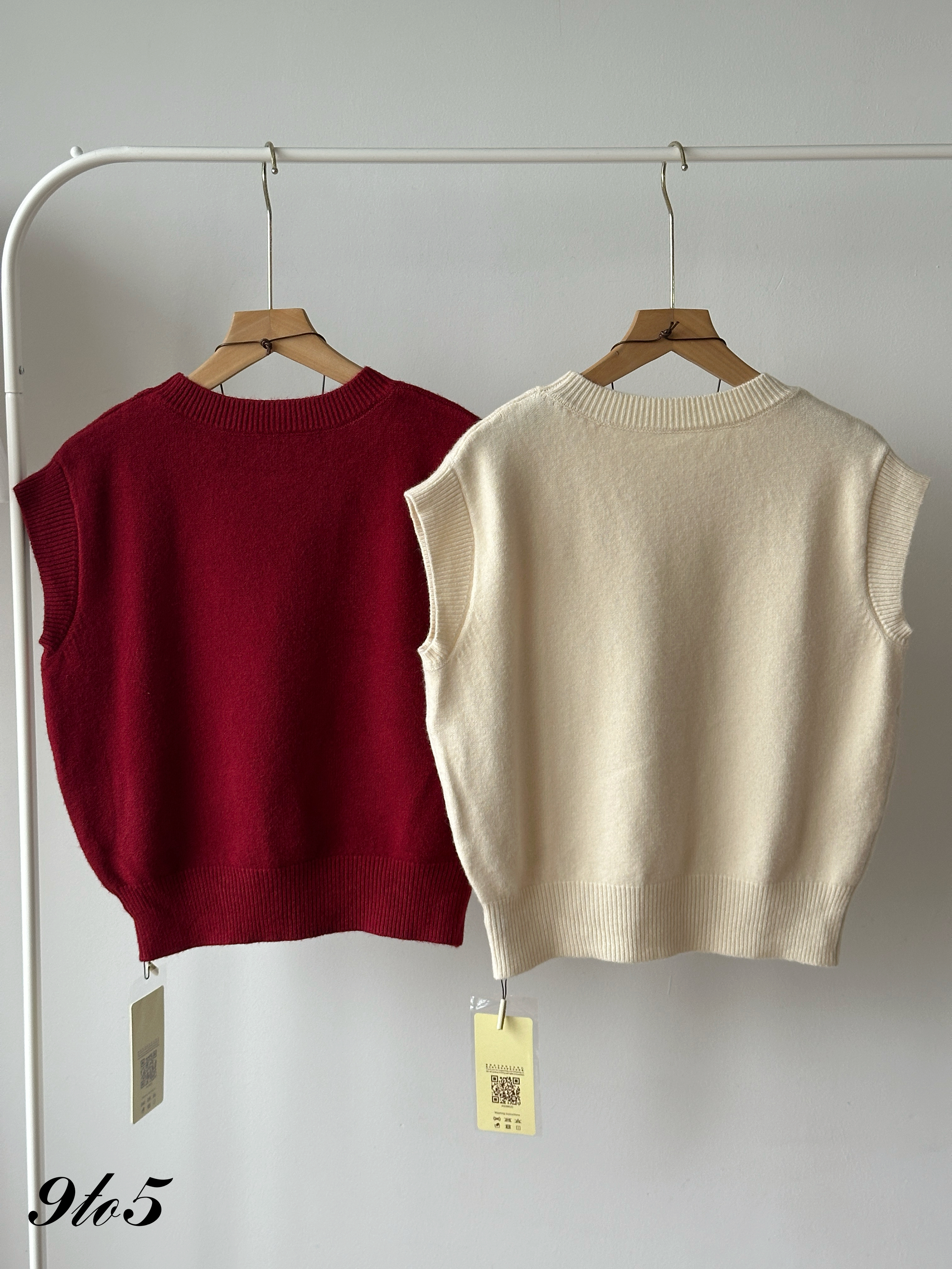 T4382 Cape Sleeve Knit Top - 4 Colors 