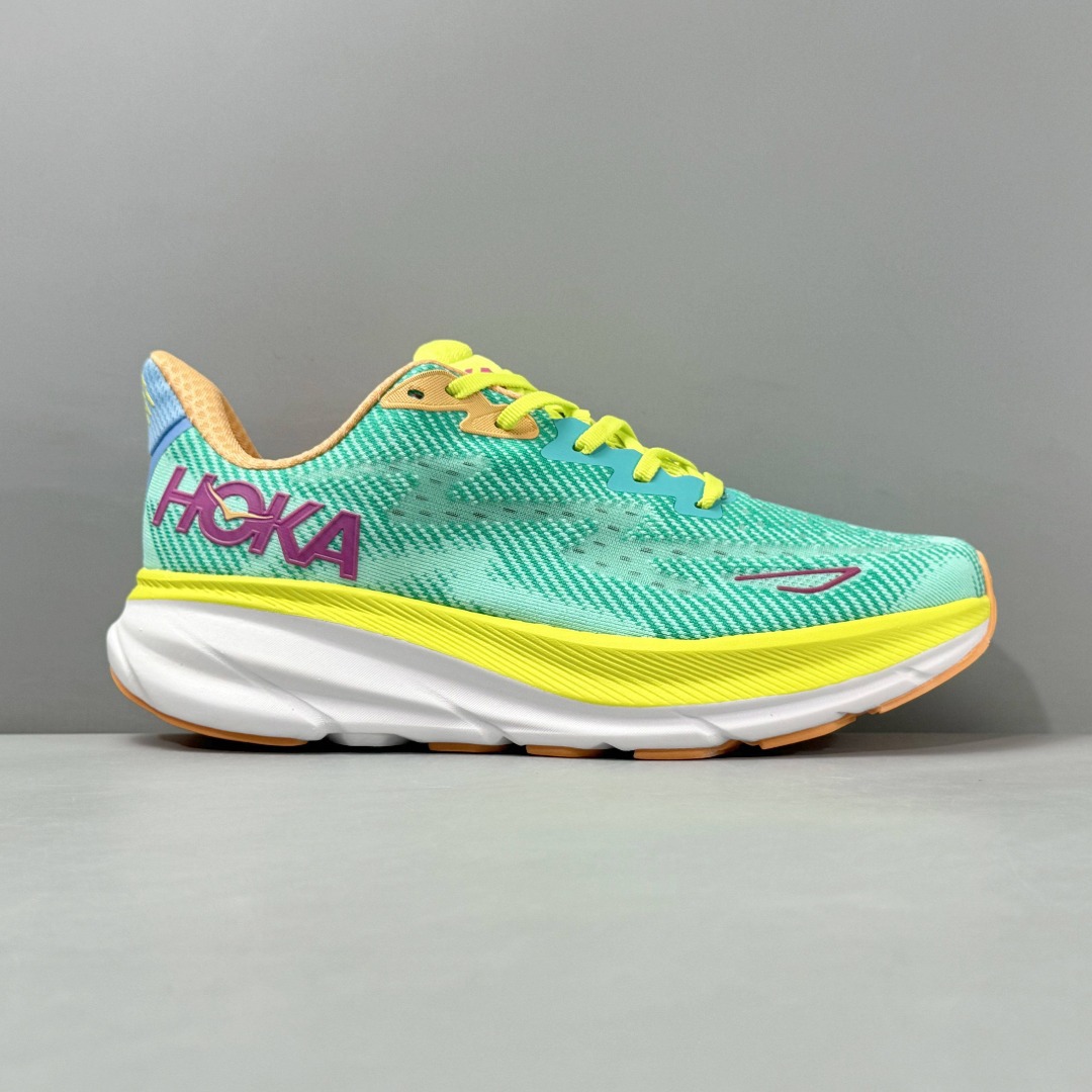 HOKA ONE ONE Clifton 9