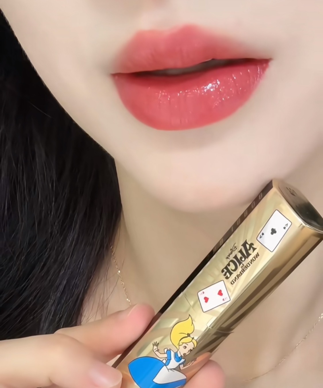 超夢幻上市 🐰 Bobbi Brown X 愛麗絲夢遊仙境 🩷 限定唇膏3.5g #56 wonderland rose