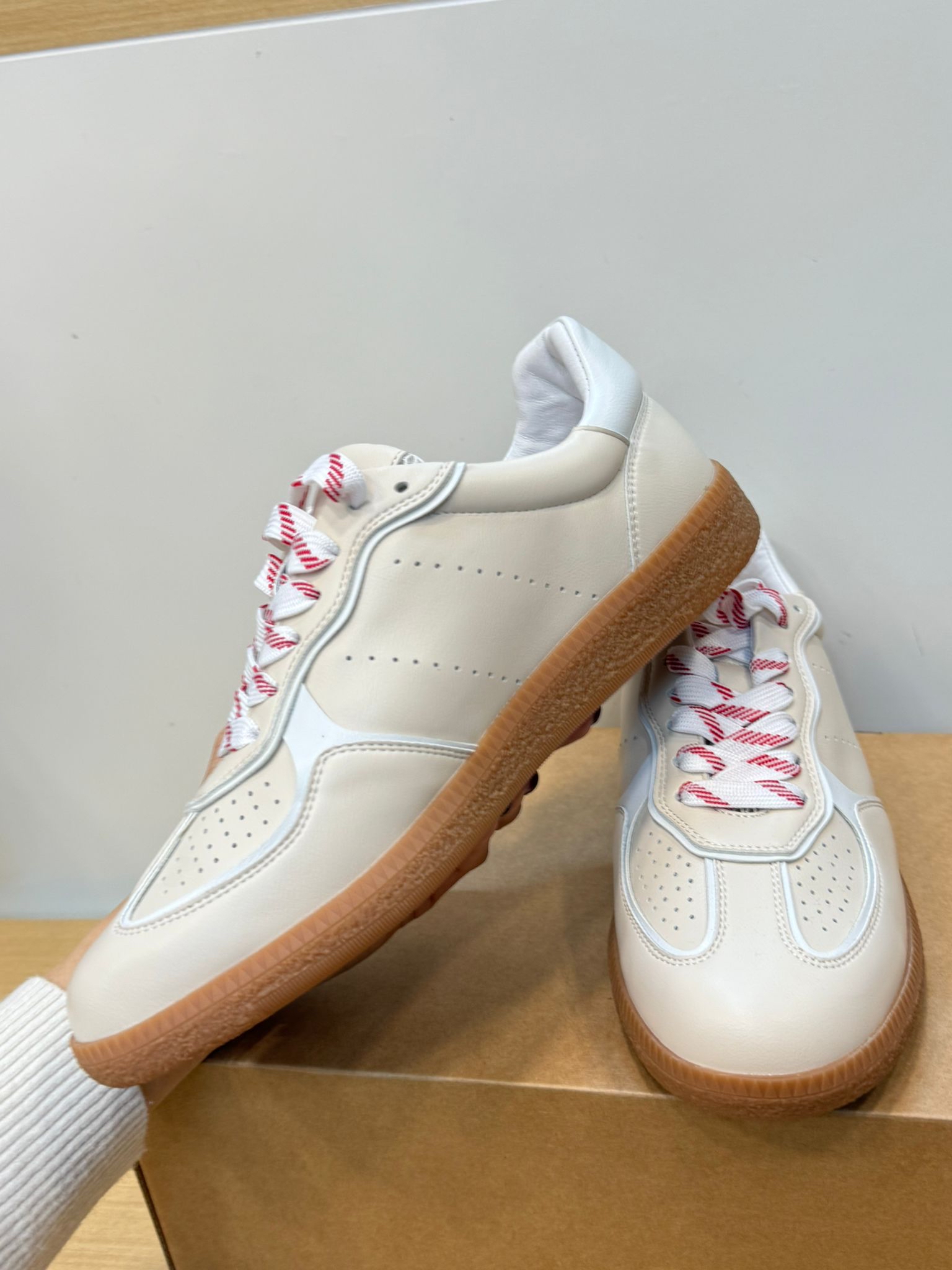 日本真皮鞋 M205498