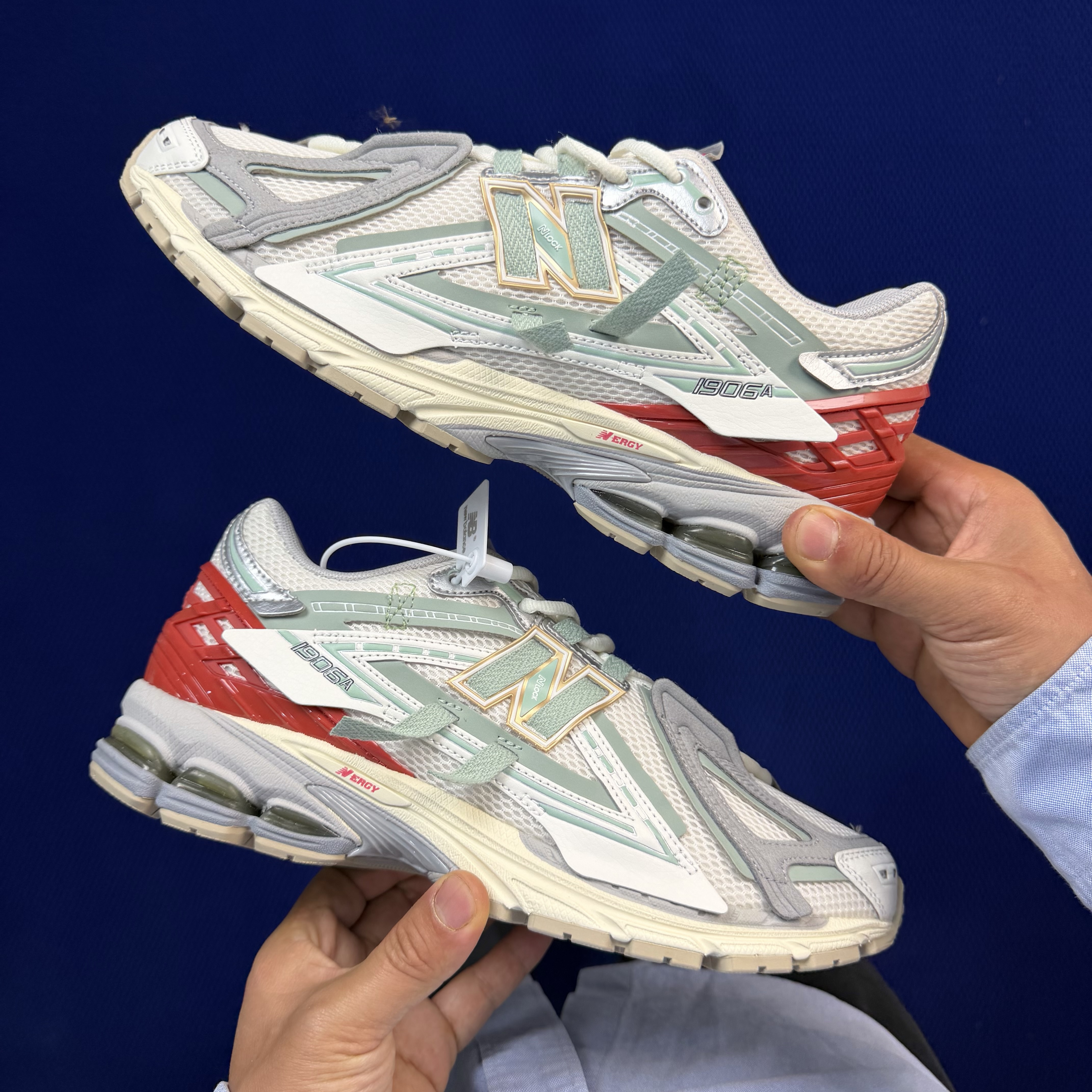 New Balance 1906A U19065DY