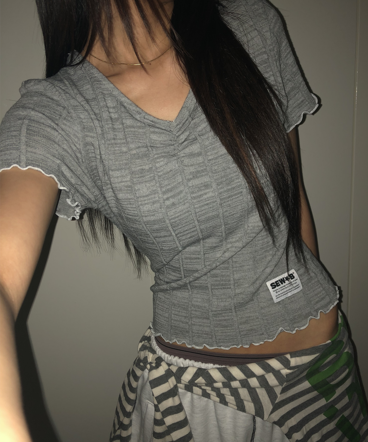 🇰🇷訂購｜SEW-B 26SS｜uu semi-cropped short-sleeve tee 2色 