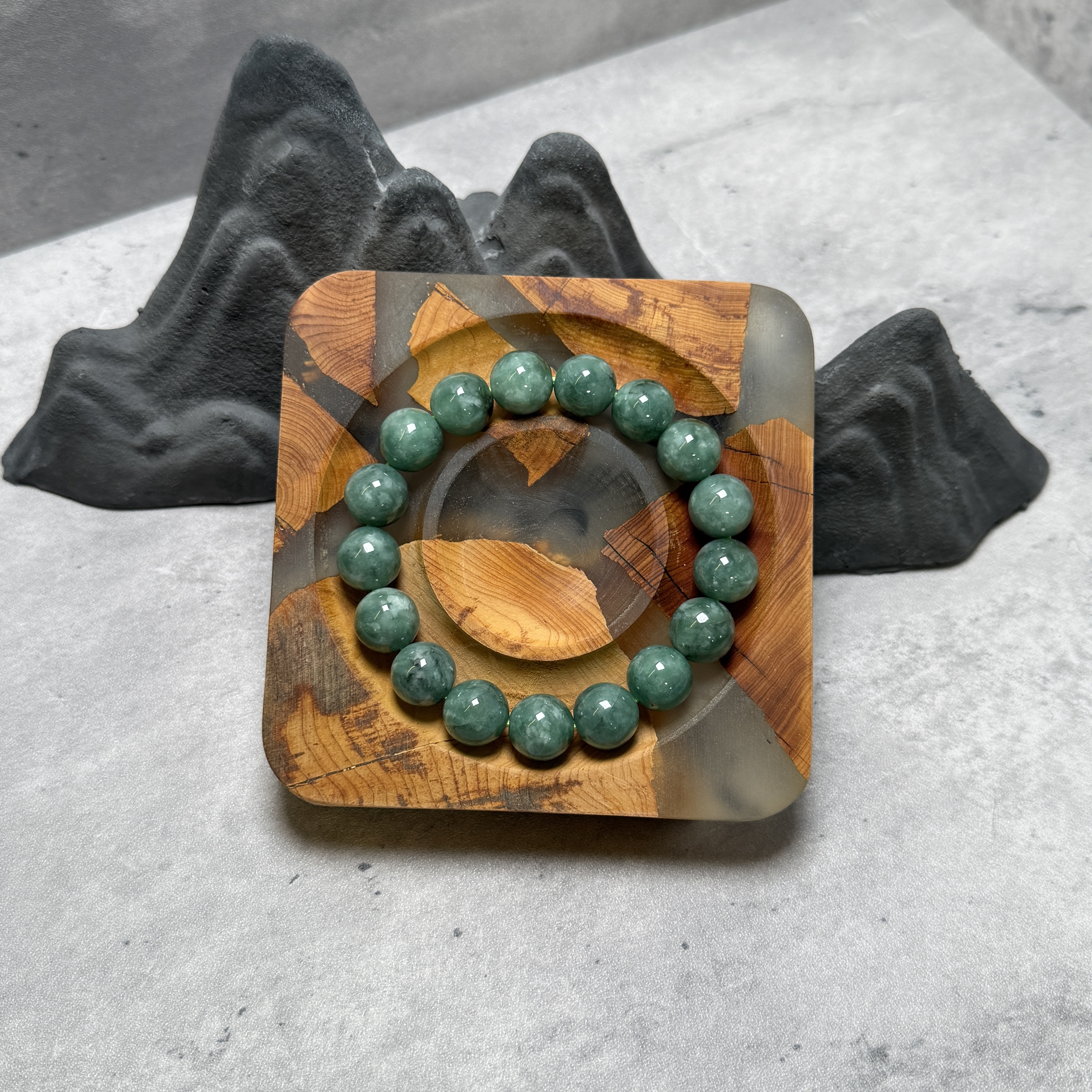 湖水綠油青種翡翠手串11.6mm