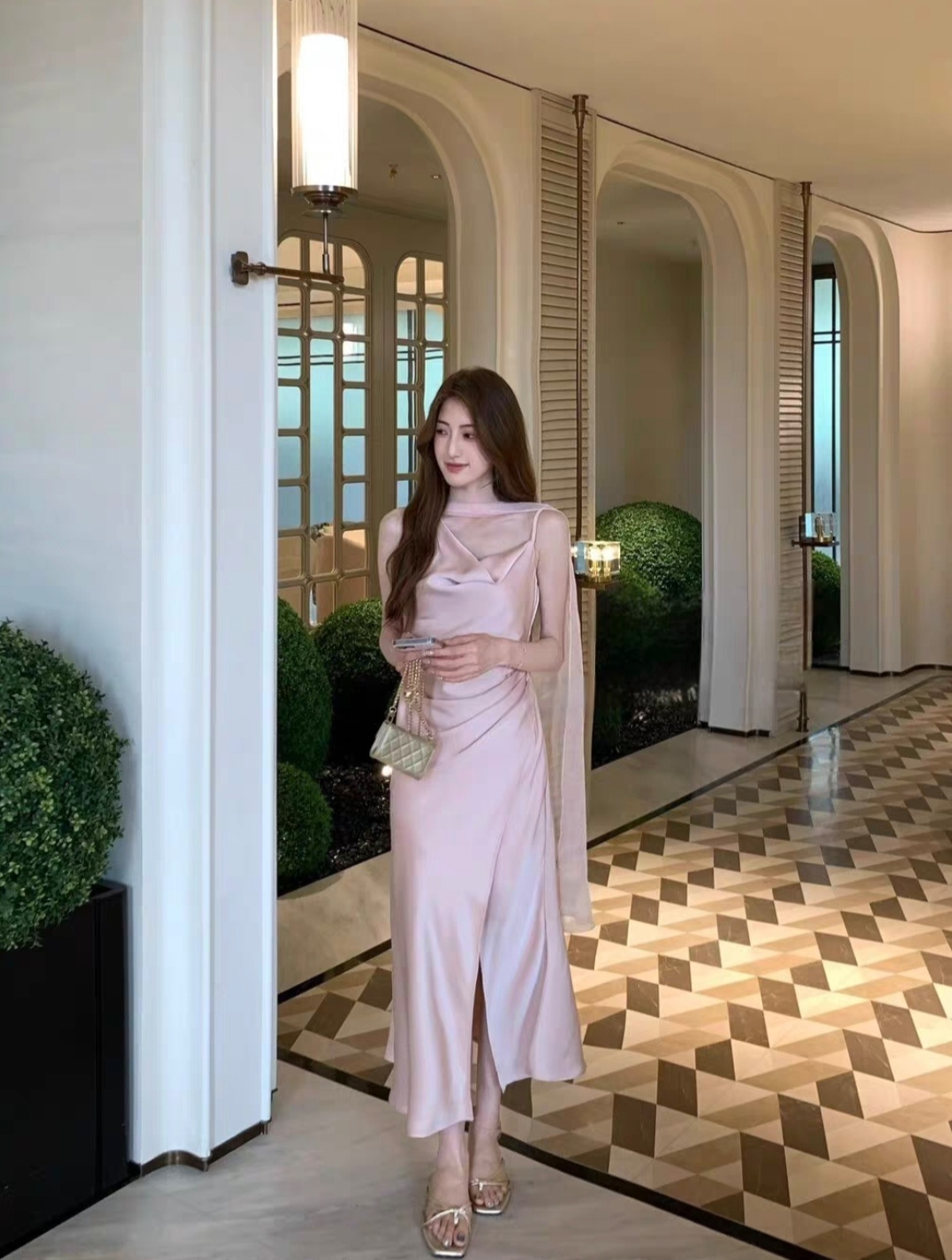 DR490千金飘带连身裙