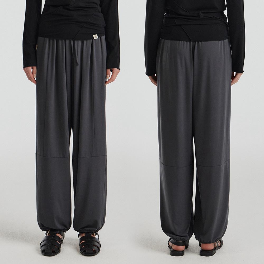 預購Banda Soft Line Jogger Pants by front2line