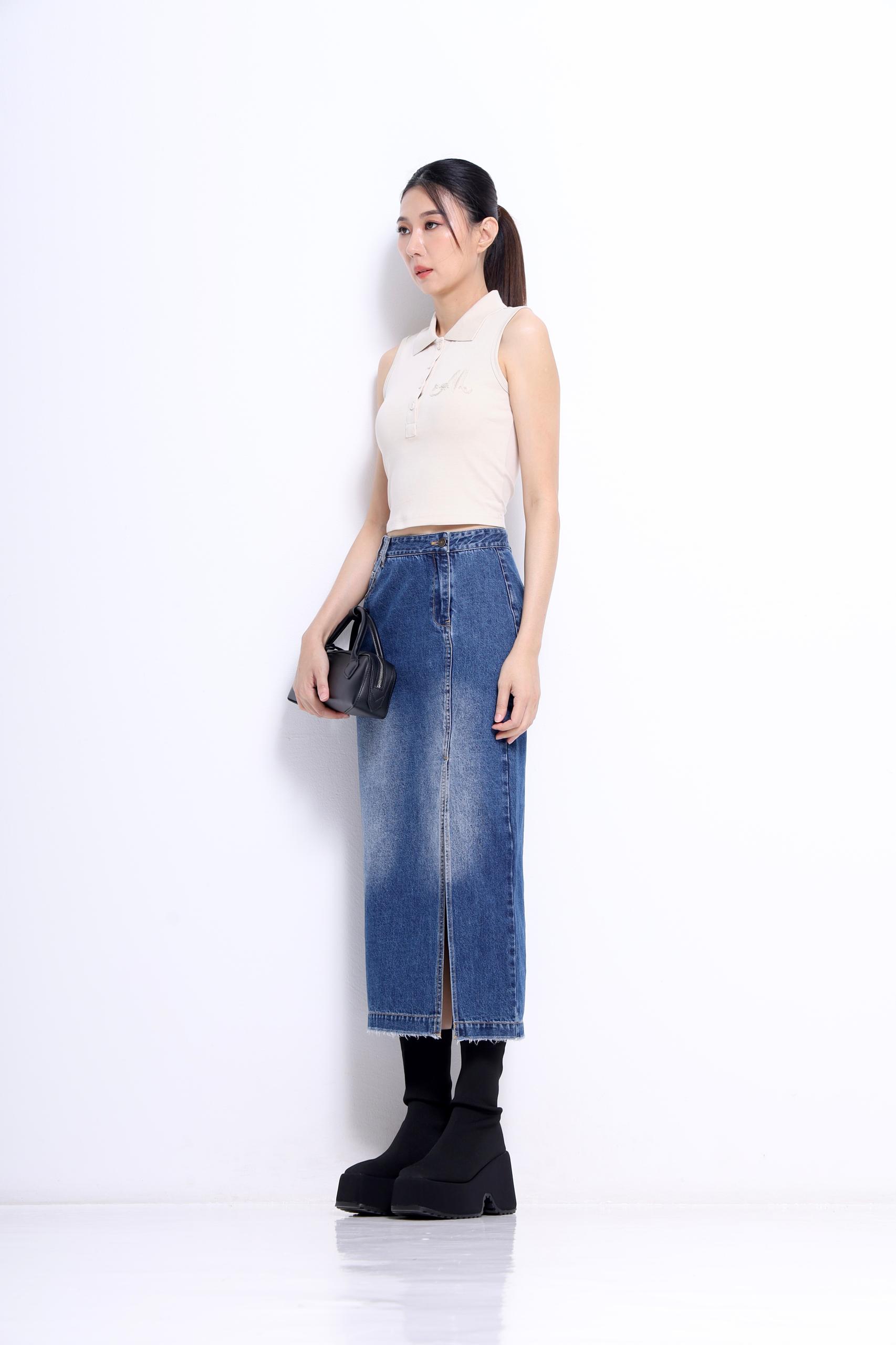 CS1427 High-Waisted Front Slit Denim Skirt